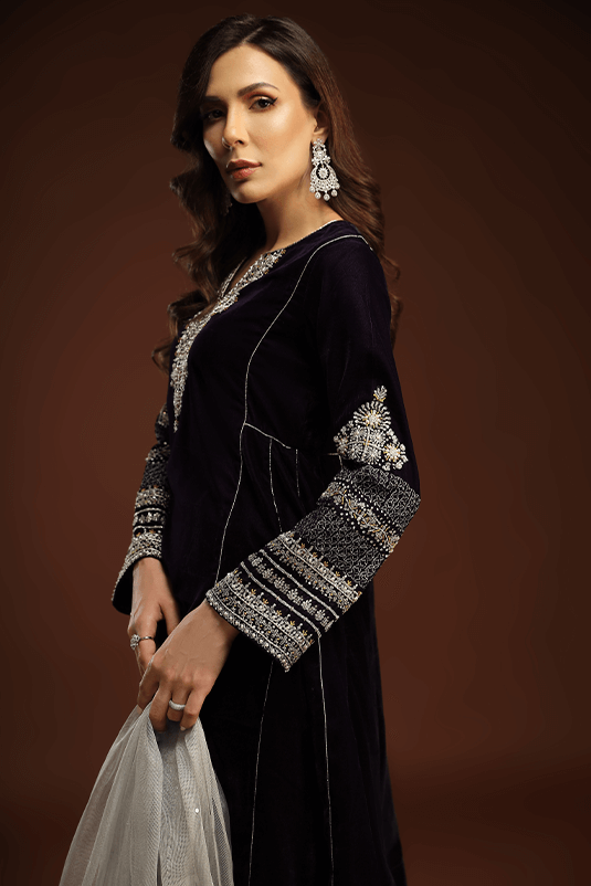 Purple Embroidered Velvet Salwar Kameez (3-Piece) - Image 4