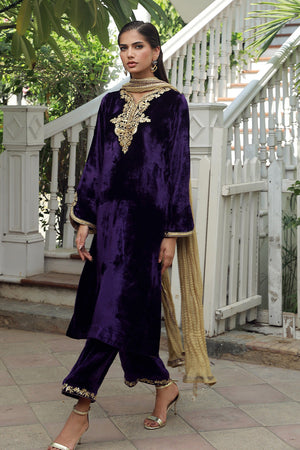 Pakistani Deep Purple Embellished Velvet Salwar Kameez (3-Piece) - Image 2