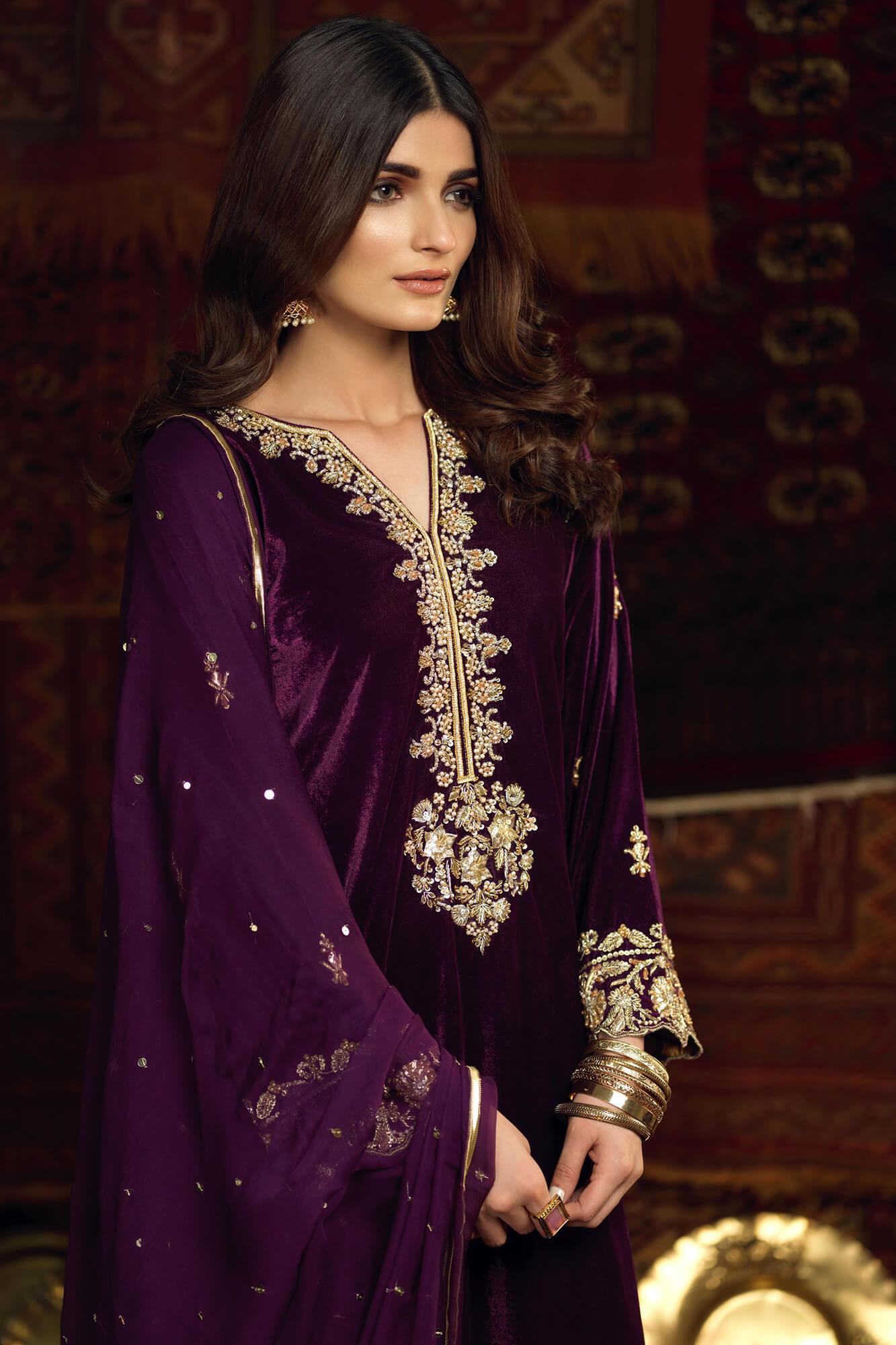 Pakistani Deep Purple Embroidered Velvet Salwar Kameez (3-Piece) - Image 1