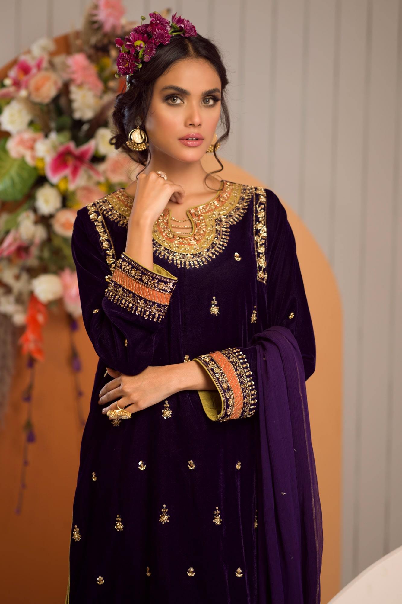 Pakistani Deep Purple Embroidered Velvet Salwar Kameez (3-Piece) - Image 5
