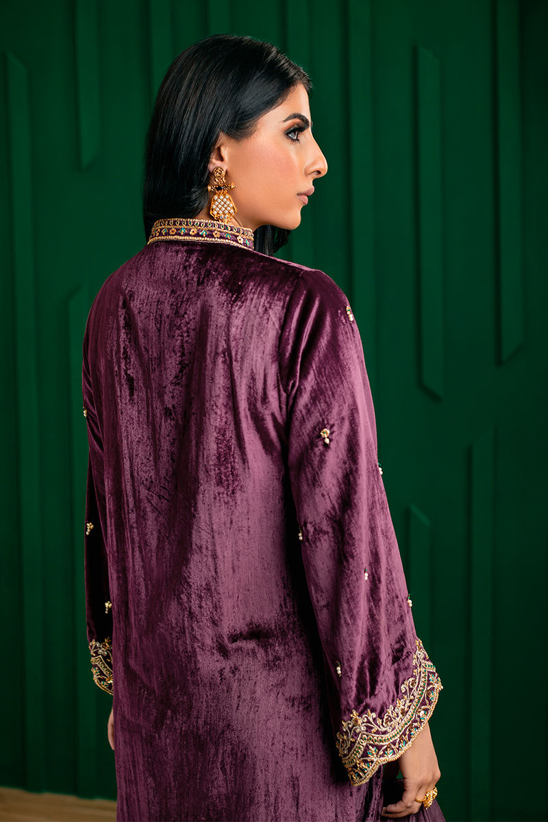 Pakistani Plum Zardozi Velvet Salwar Kameez (3-Piece) - Image 6