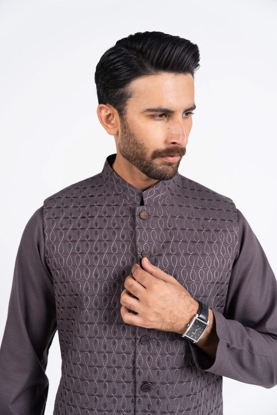 Purple Geometric Stitched Blended Waistcoat Kurta (3-Piece) - Image 3
