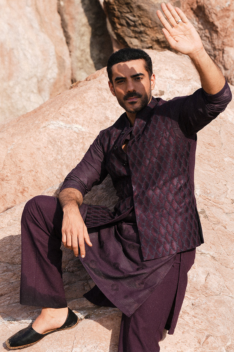 Plum Embroidered Silk-Blend Waistcoat Kurta (3-Piece) - Image 3