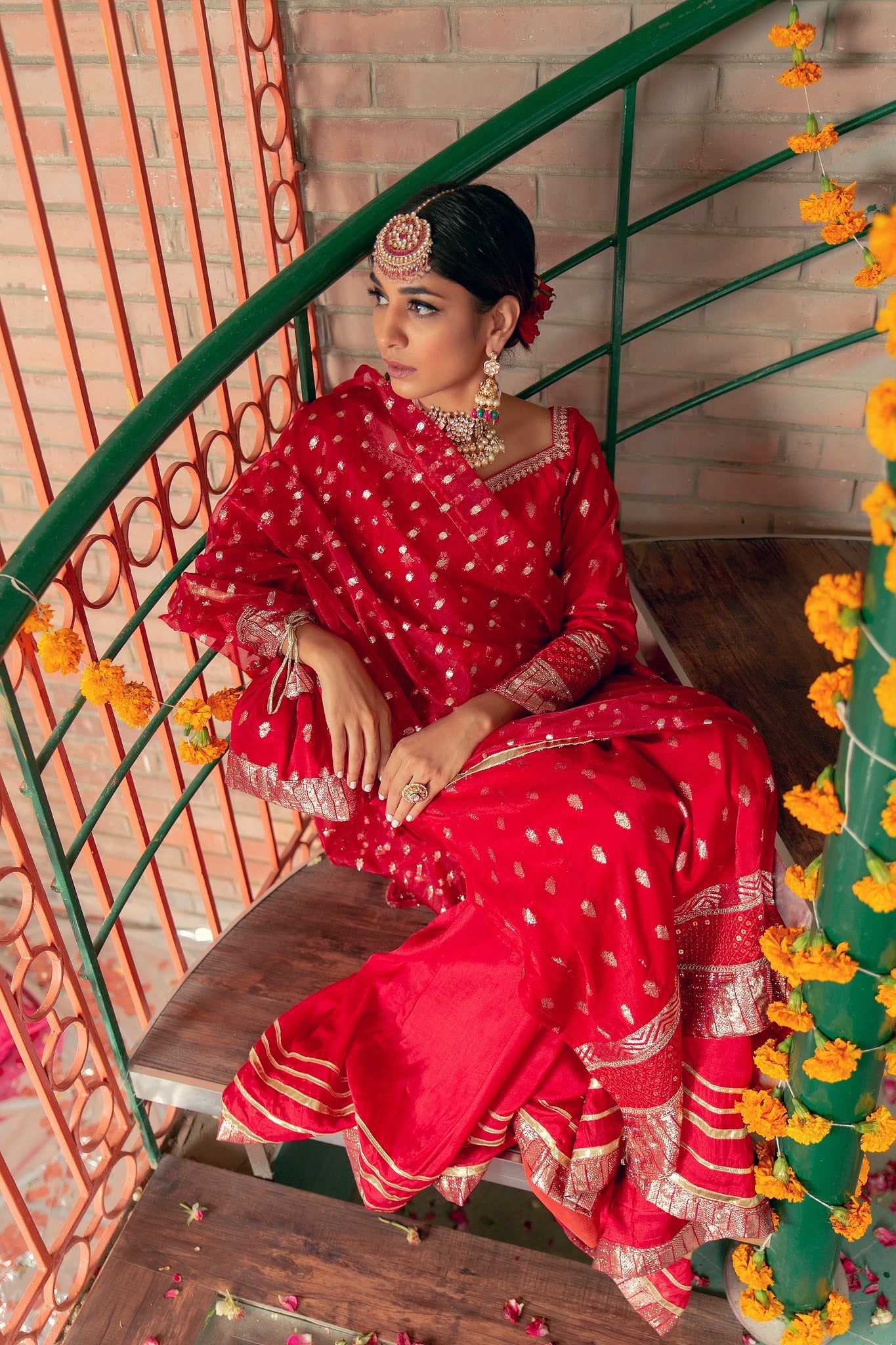 Red Kacha Tilla Karandi Gharara Set (3-Piece) - Image 3