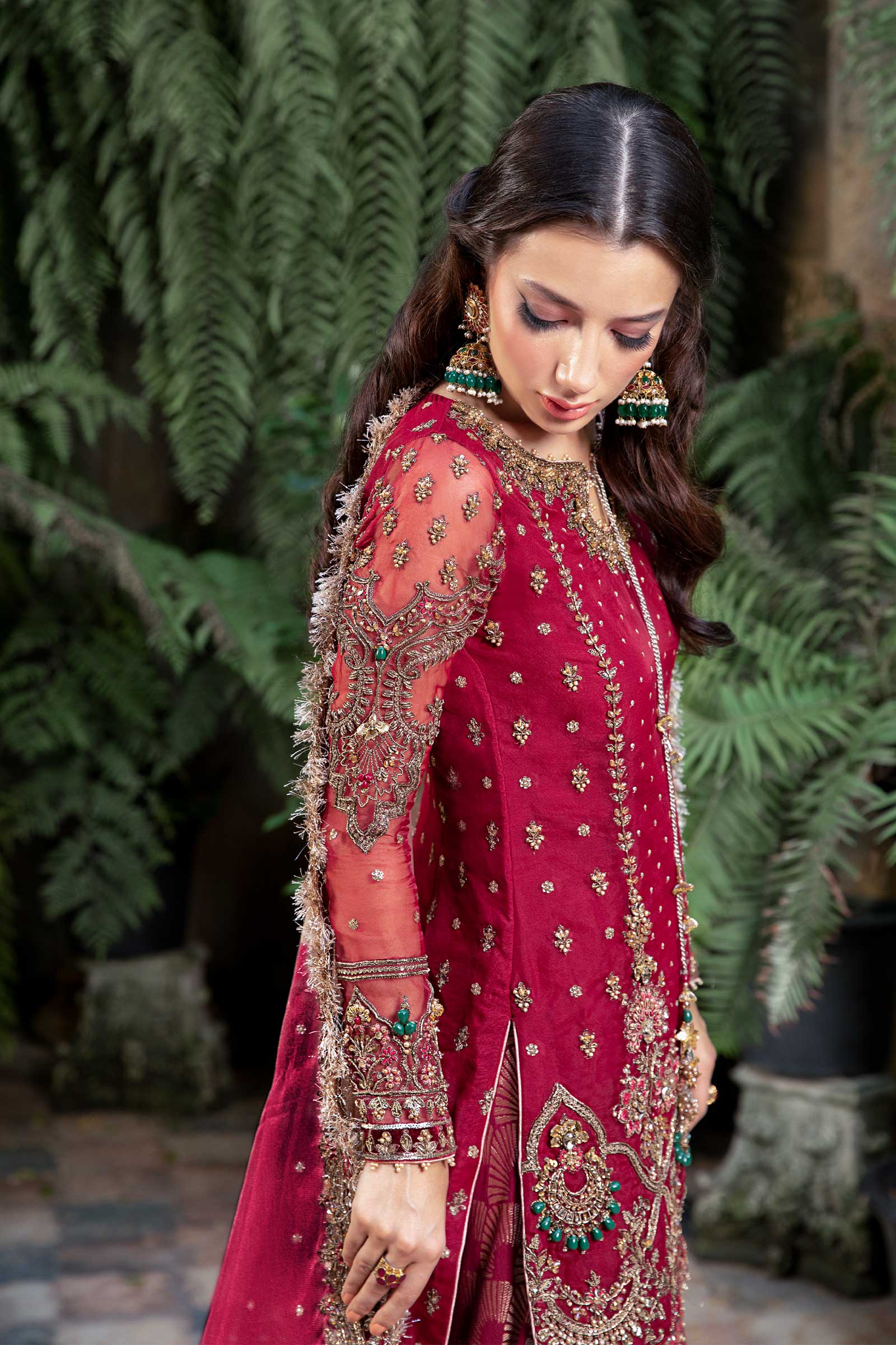 Pakistani Red Embroidered Organza & Jamawar Gharara (3-Piece) - Image 5
