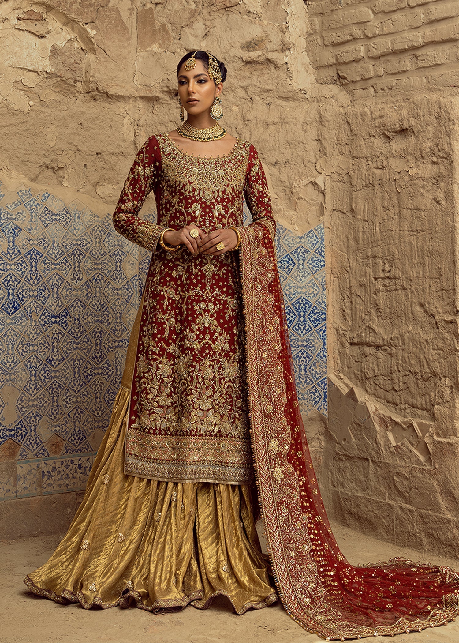 Pakistani Scarlet Red Zardozi Silk Mesori Gharara (3-Piece) - Image 3