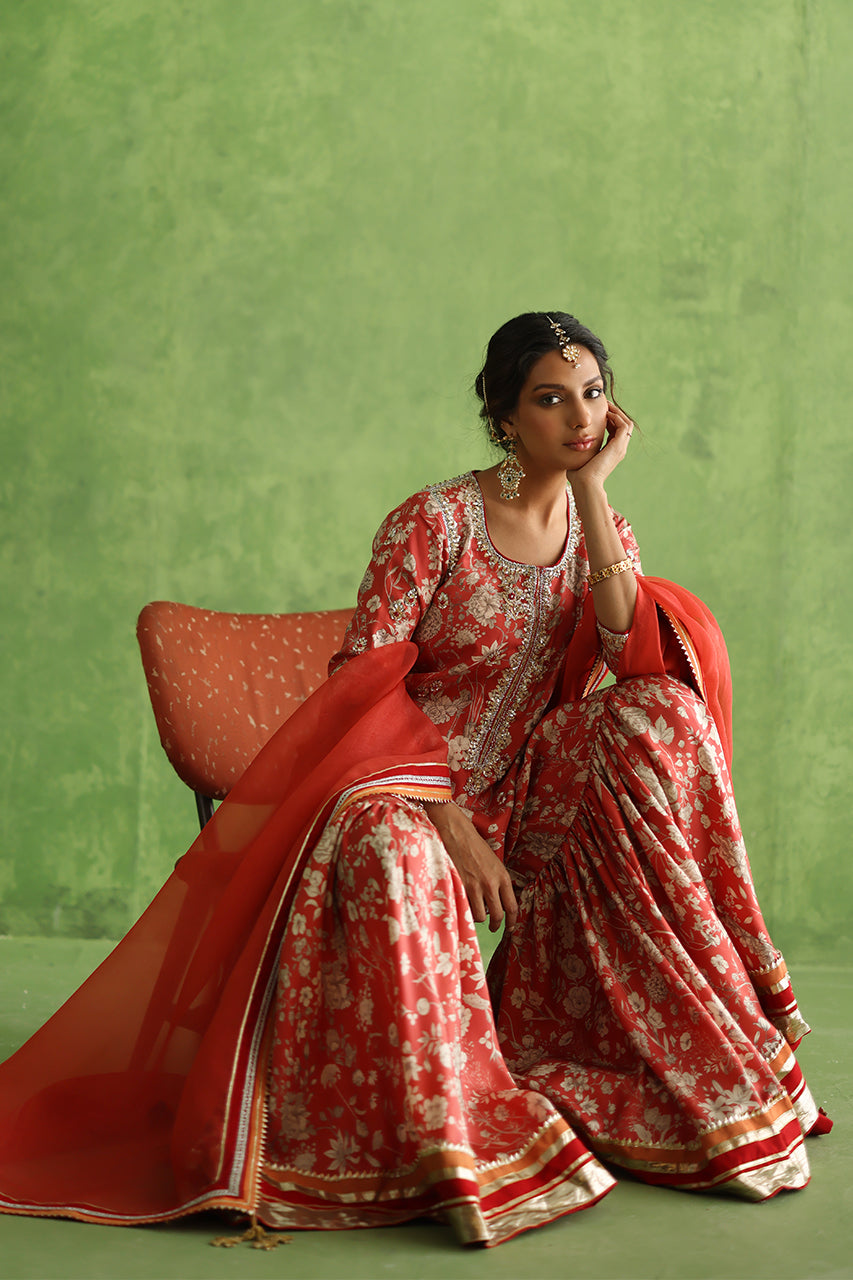 Pakistani Red Zardozi Rod Silk Gharara Set (3-Piece) - Image 3