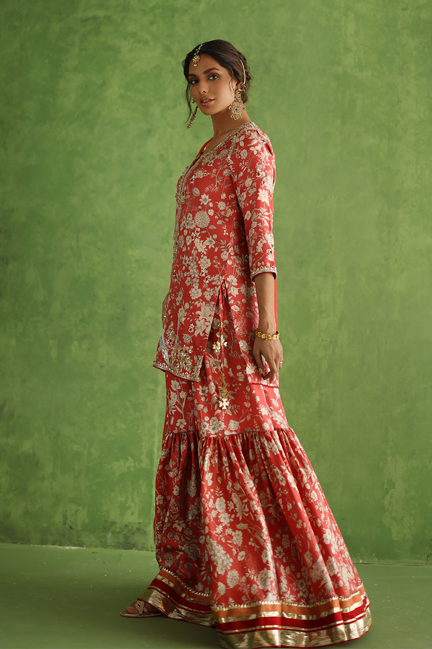 Pakistani Red Zardozi Rod Silk Gharara Set (3-Piece) - Image 4