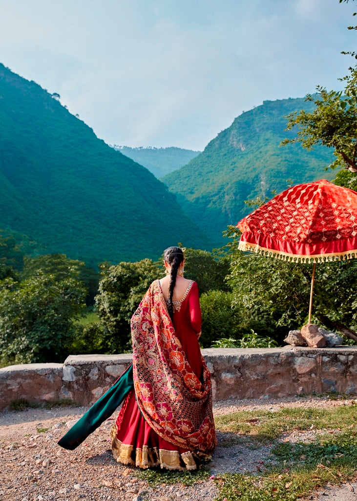 Pakistani Scarlet Embroidered Crepe de Chine Kalidaar (2-Piece) - Image 3