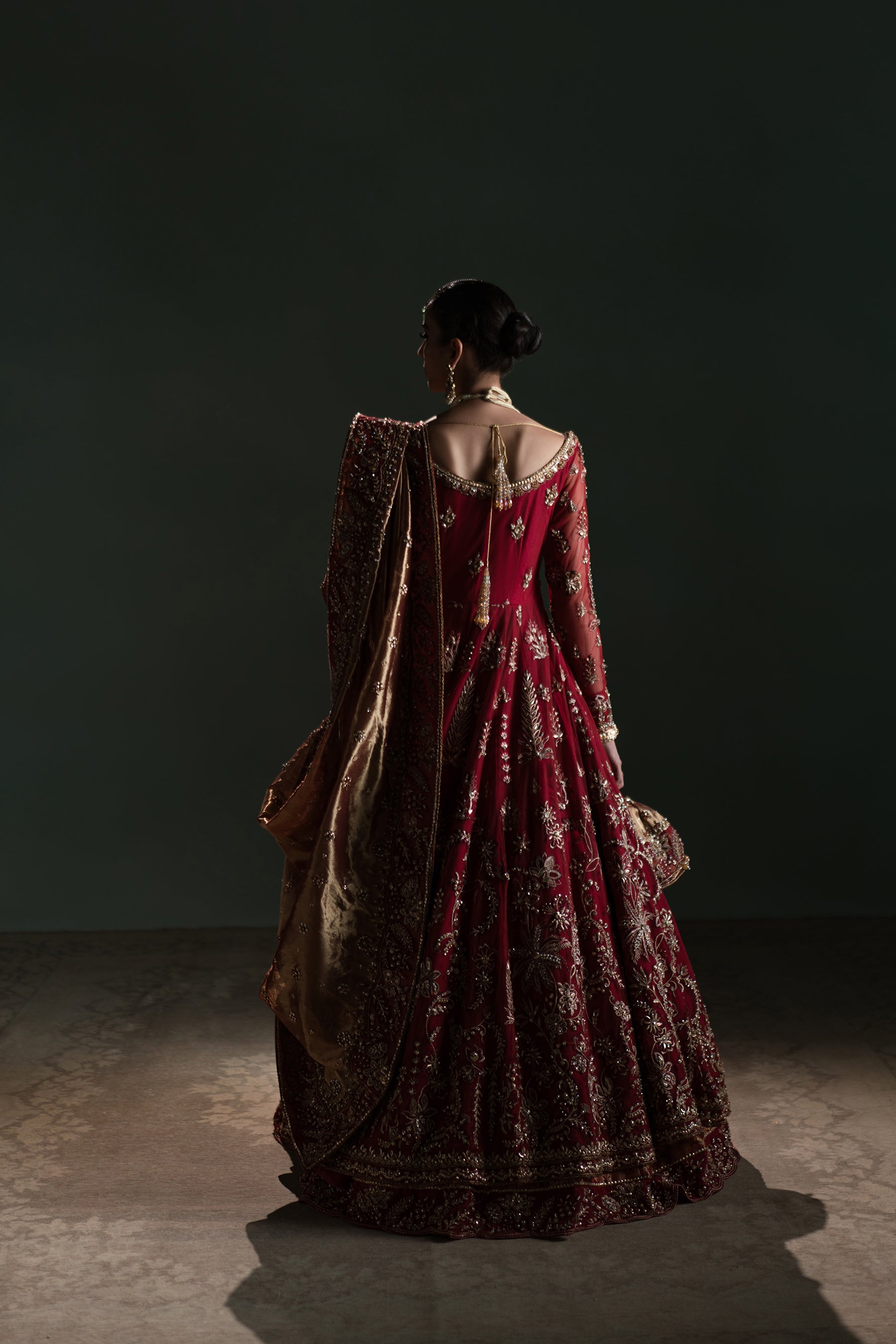 Pakistani Vermillion Red Zardozi Jamawar Bridal Peshwas (3-Piece) - Image 4