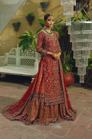 Pakistani Rouge Red Zardozi Jamawar Farshi Lehenga (3-Piece) - Image 2