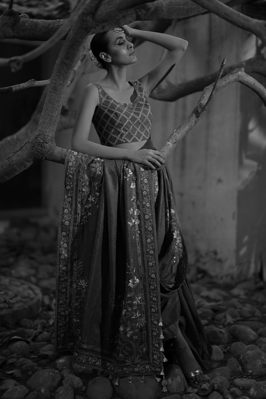 Red Embroidered Khaddi Silk Lehenga Set (3-Piece) - Image 4