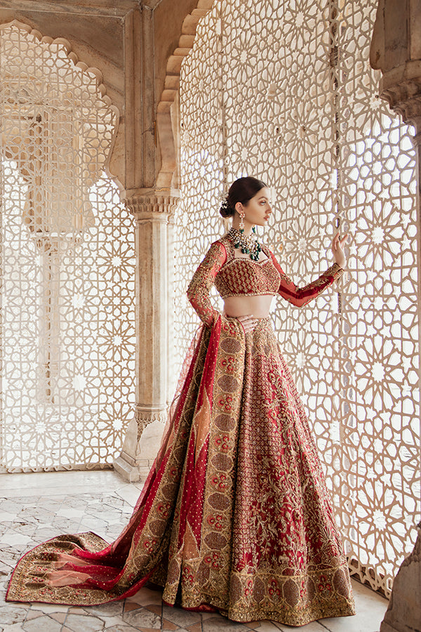 Pakistani Red Embellished Net & Organza Bridal Lehenga (3-Piece) - Image 4