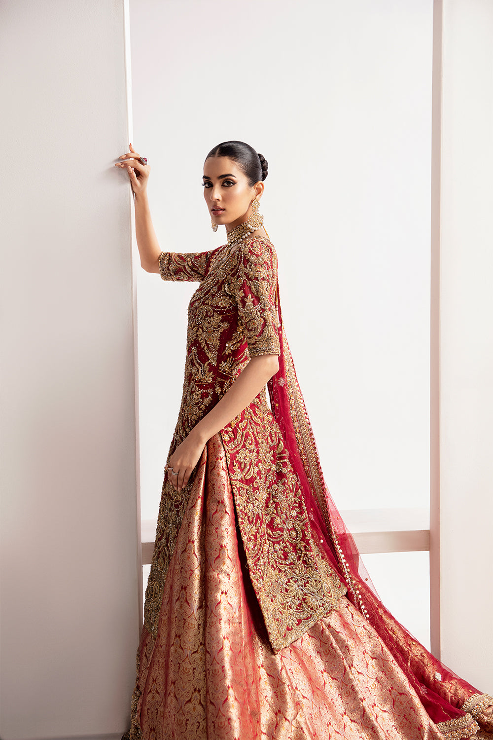 Pakistani Red Zardozi Net Bridal Lehenga (3-Piece) - Image 3