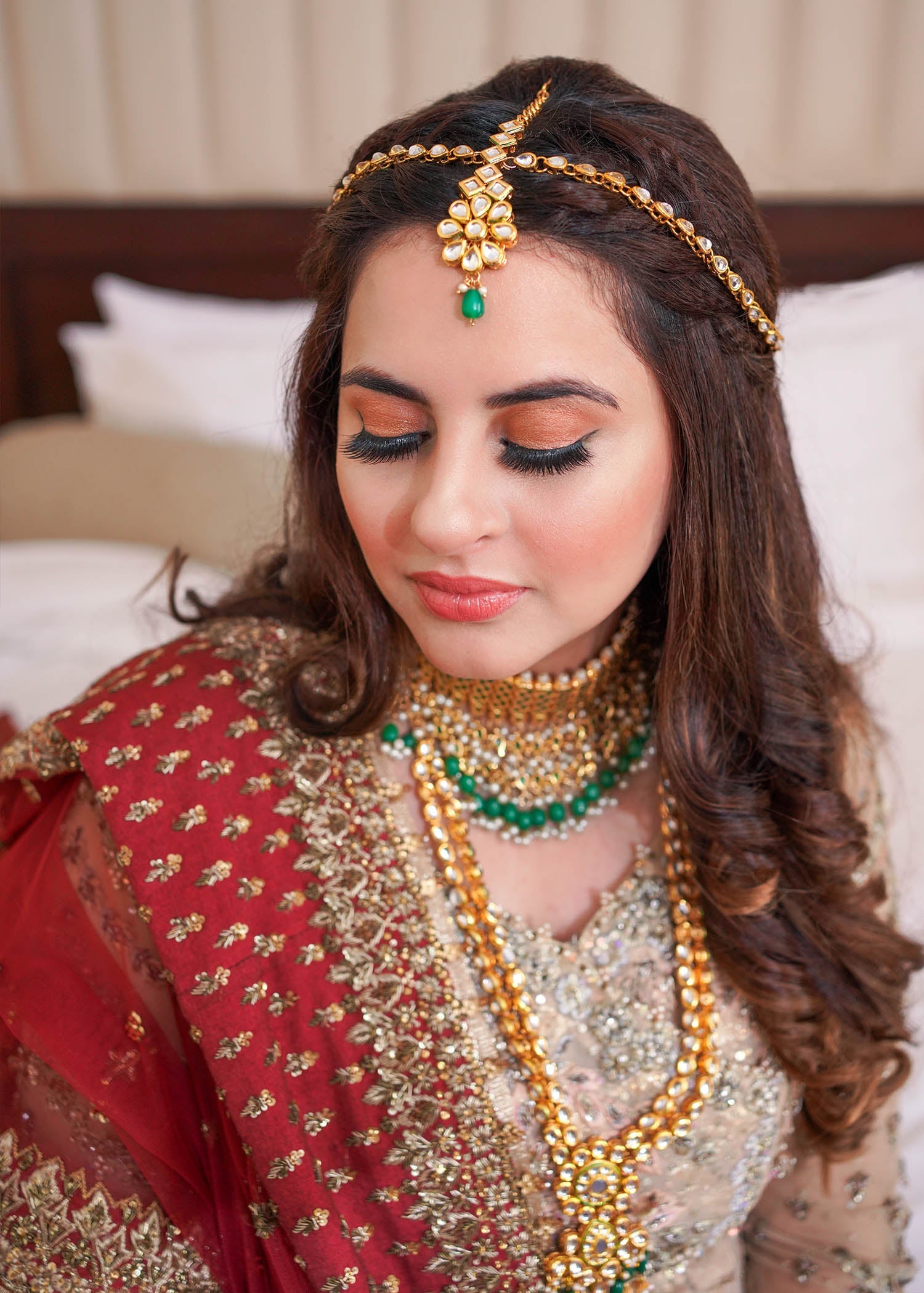 Red and Ivory Embroidered Net Bridal Lehenga (3-Piece) - Image 3