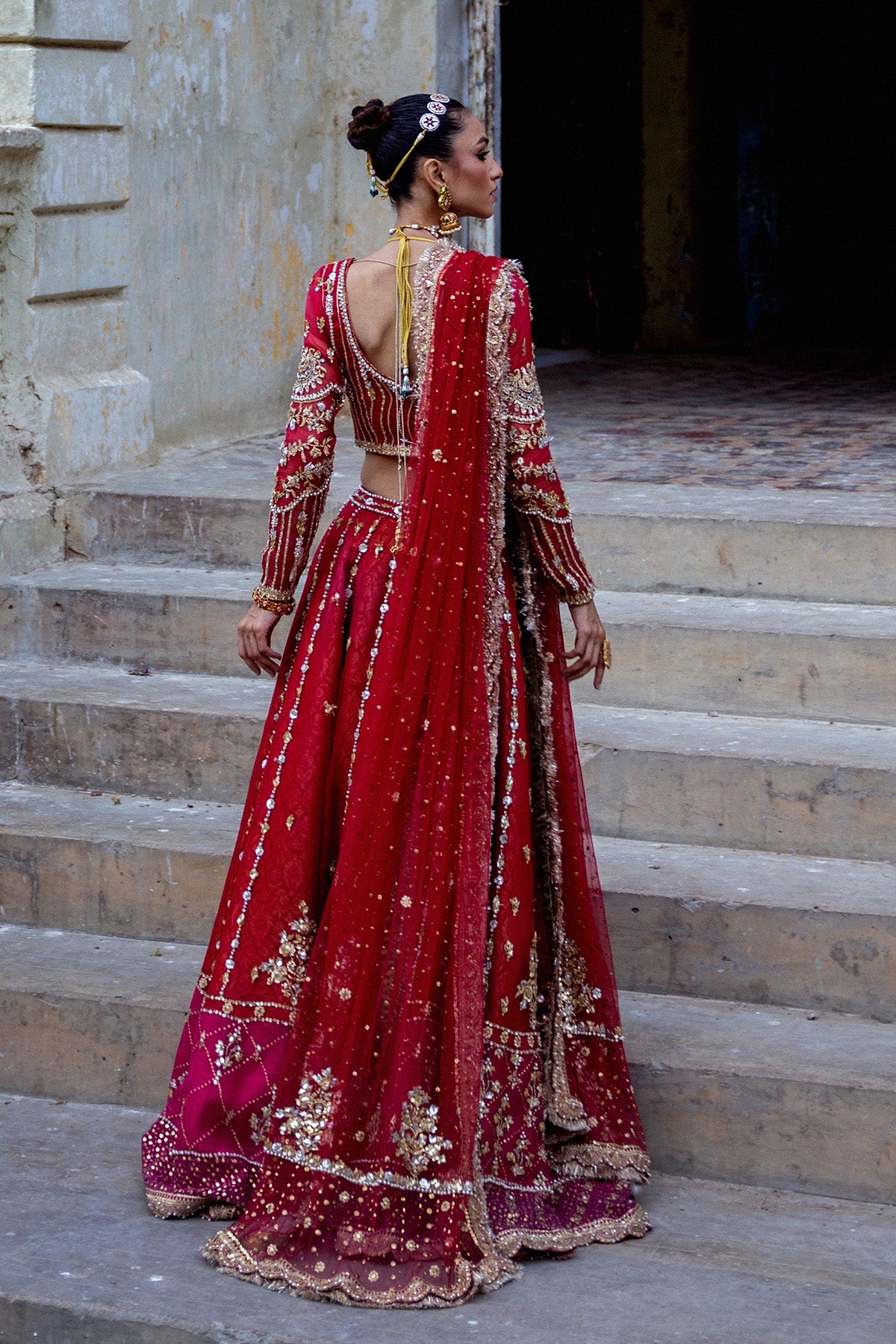 Pakistani Red Embroidered Organza Bridal Lehenga (3-Piece) - Image 3