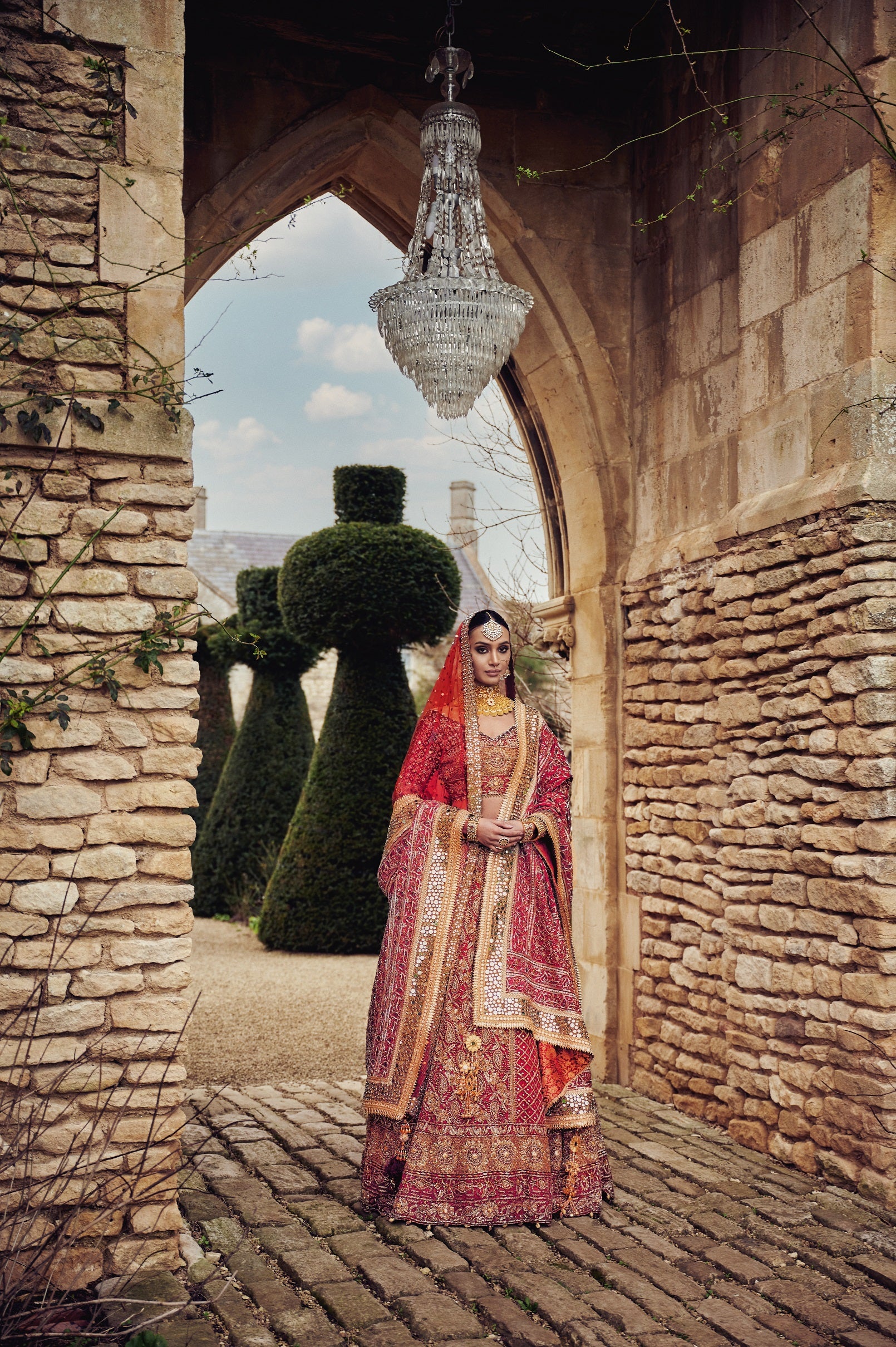 Deep Red Lucknowi Mukaish Pure Net Bridal Lehenga Choli (3-Piece) - Image 3