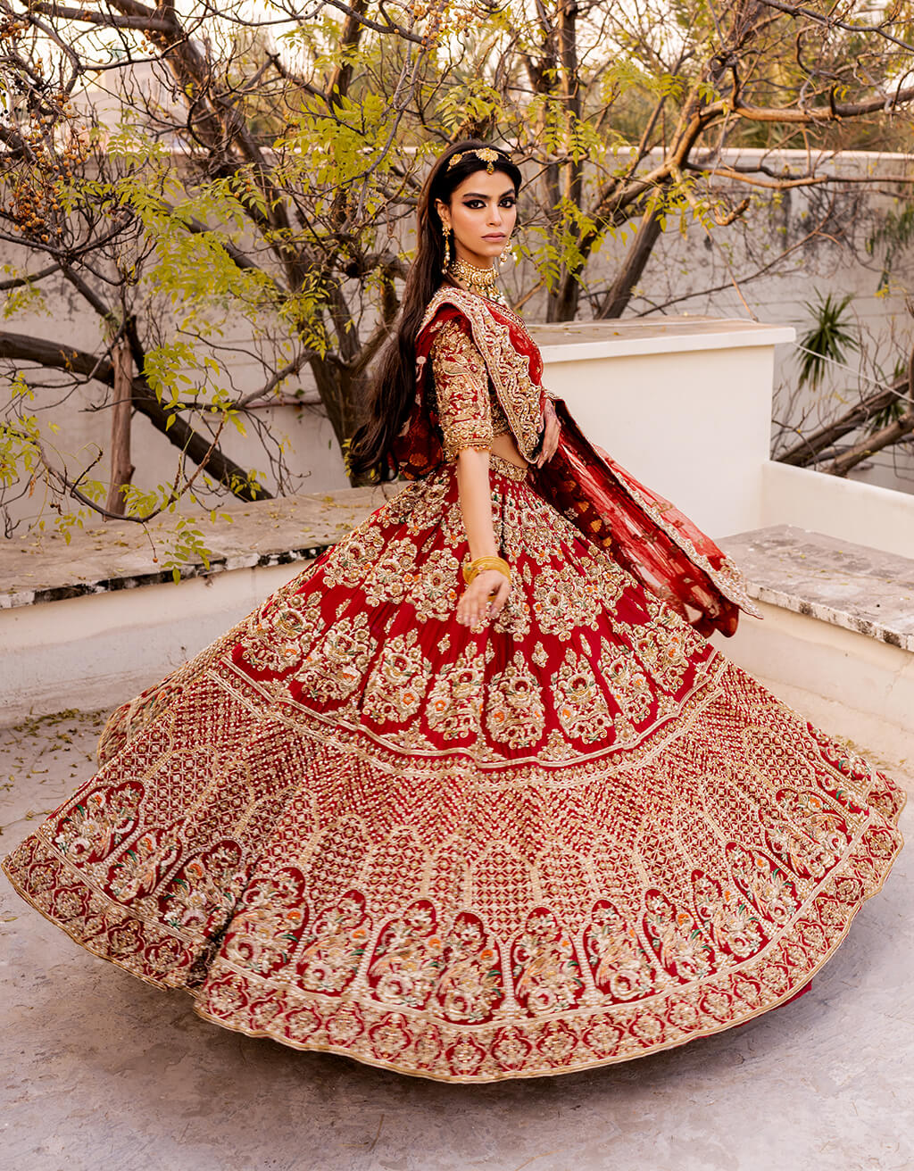 Pakistani Valentino Red Zardozi Raw Silk Lehenga Choli (3-Piece) - Image 4