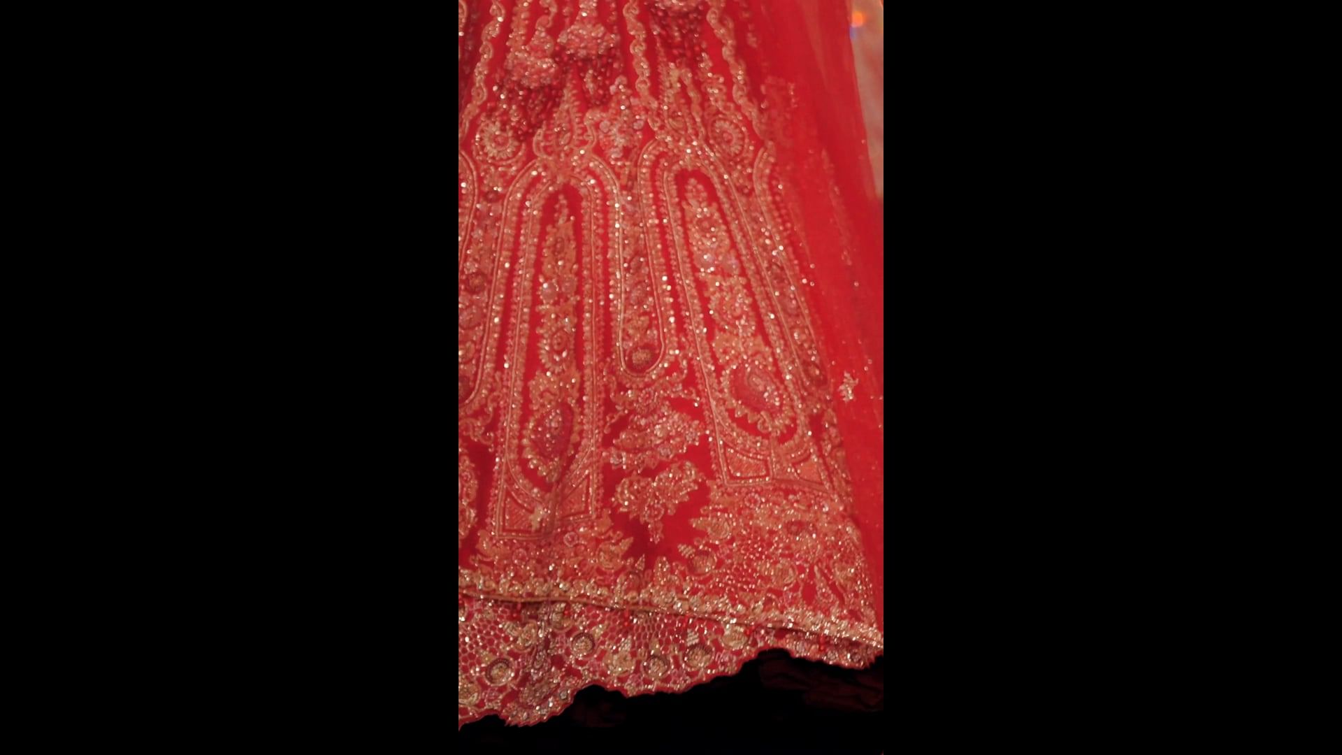 Indian Red Embroidered Raw Silk Bridal Lehenga (4-Piece) - Image 3
