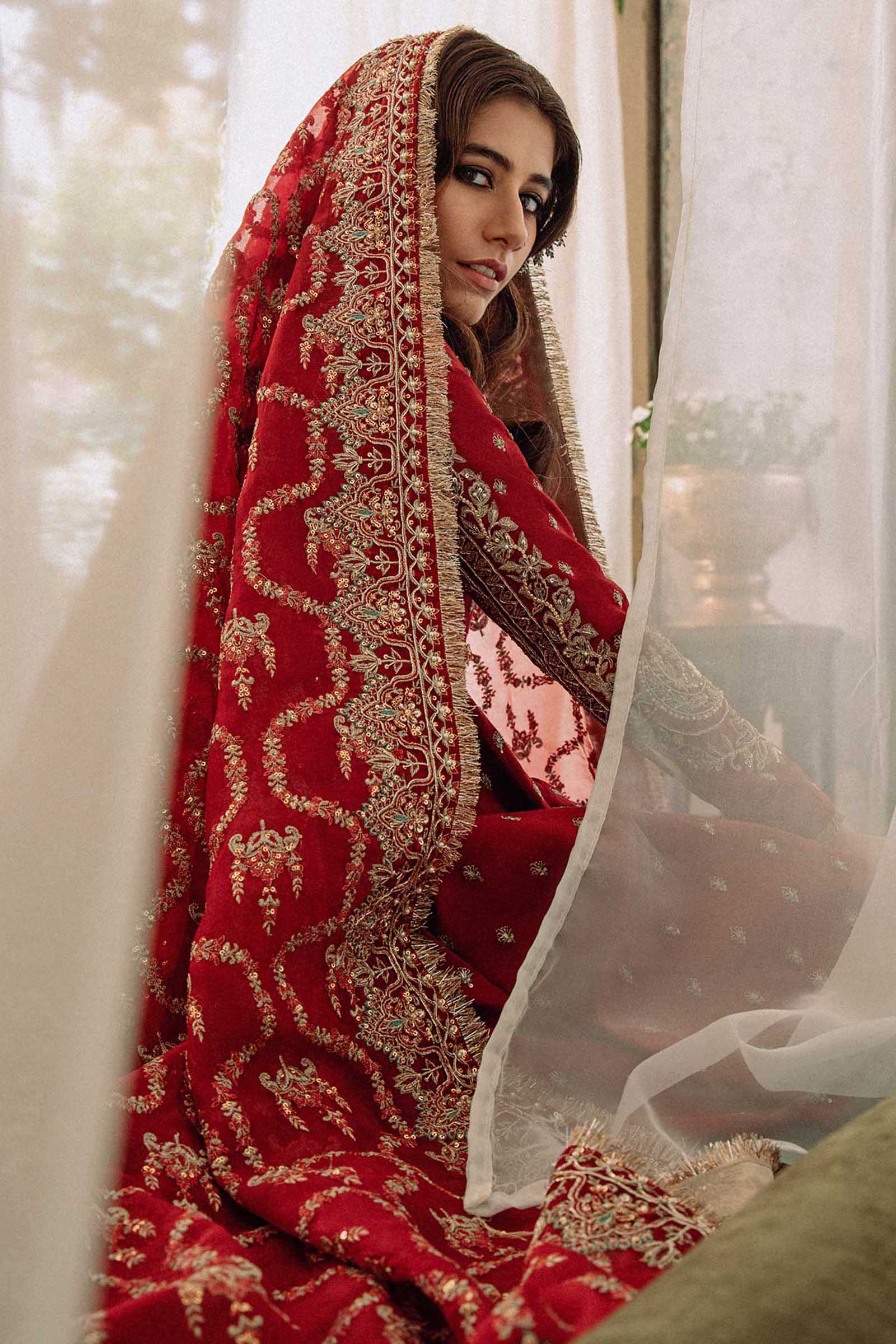 Pakistani Deep Red Hazaar Booti Raw Silk Peshwaz Lehenga (3-Piece) - Image 4