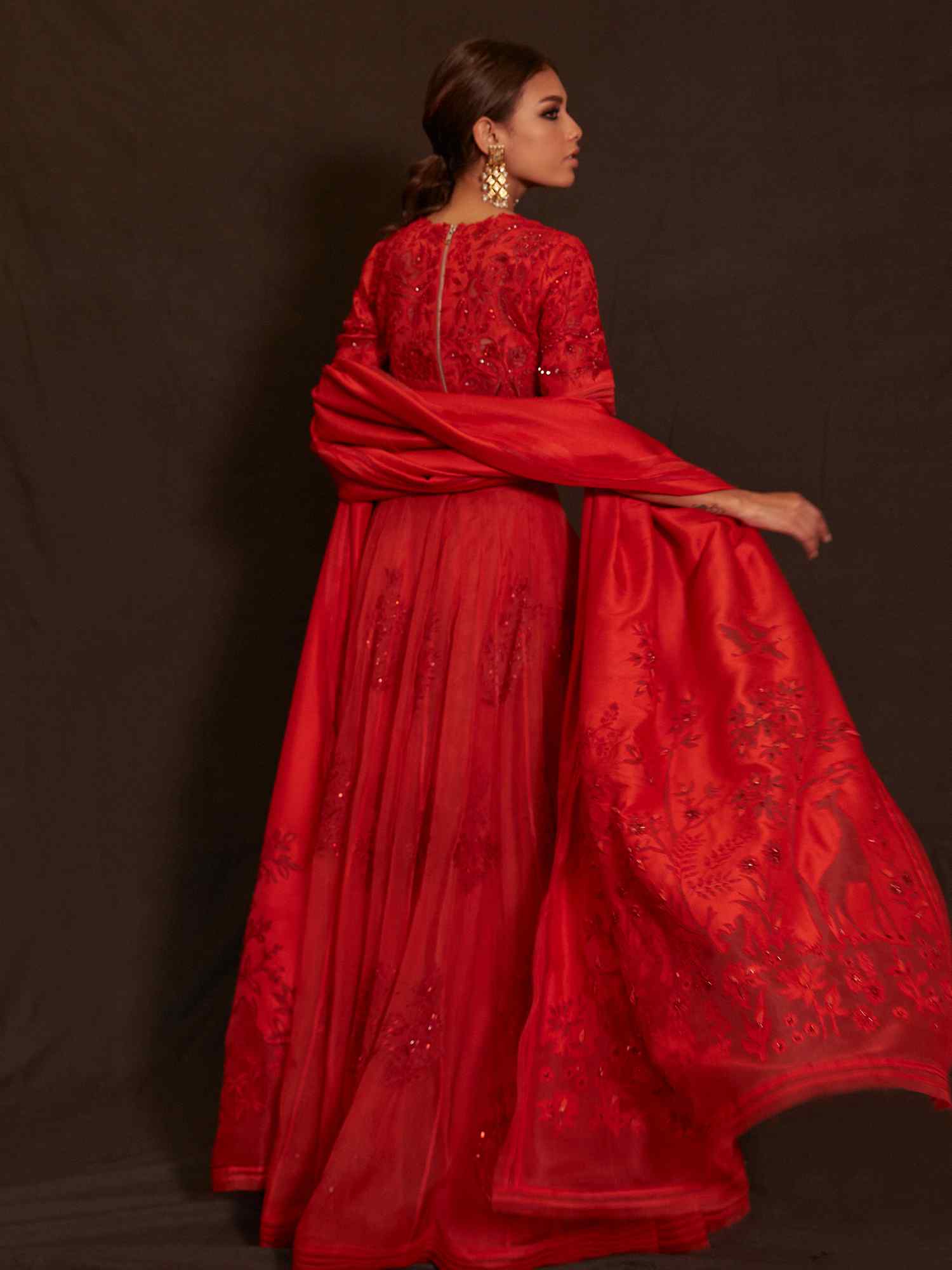 Red Zardozi Resham Raw Silk Lehenga (3-Piece) - Image 3