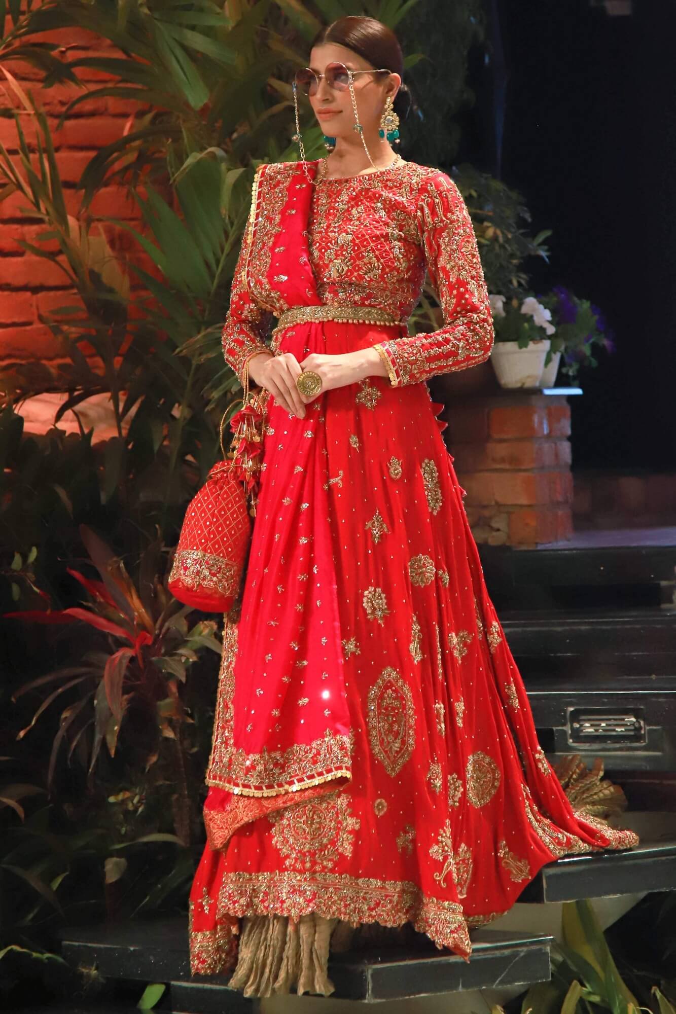 Pakistani Red Zardozi Raw Silk Bridal Lehenga Choli (3-Piece) - Image 4