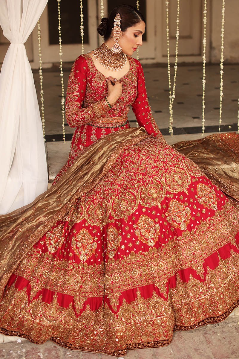 Pakistani Red Embroidered Raw Silk Lehenga (3-Piece) - Image 2