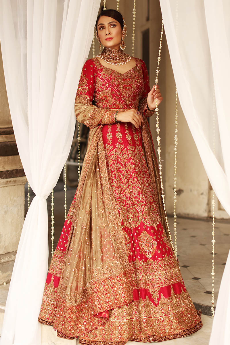 Pakistani Red Embroidered Raw Silk Lehenga (3-Piece) - Image 3