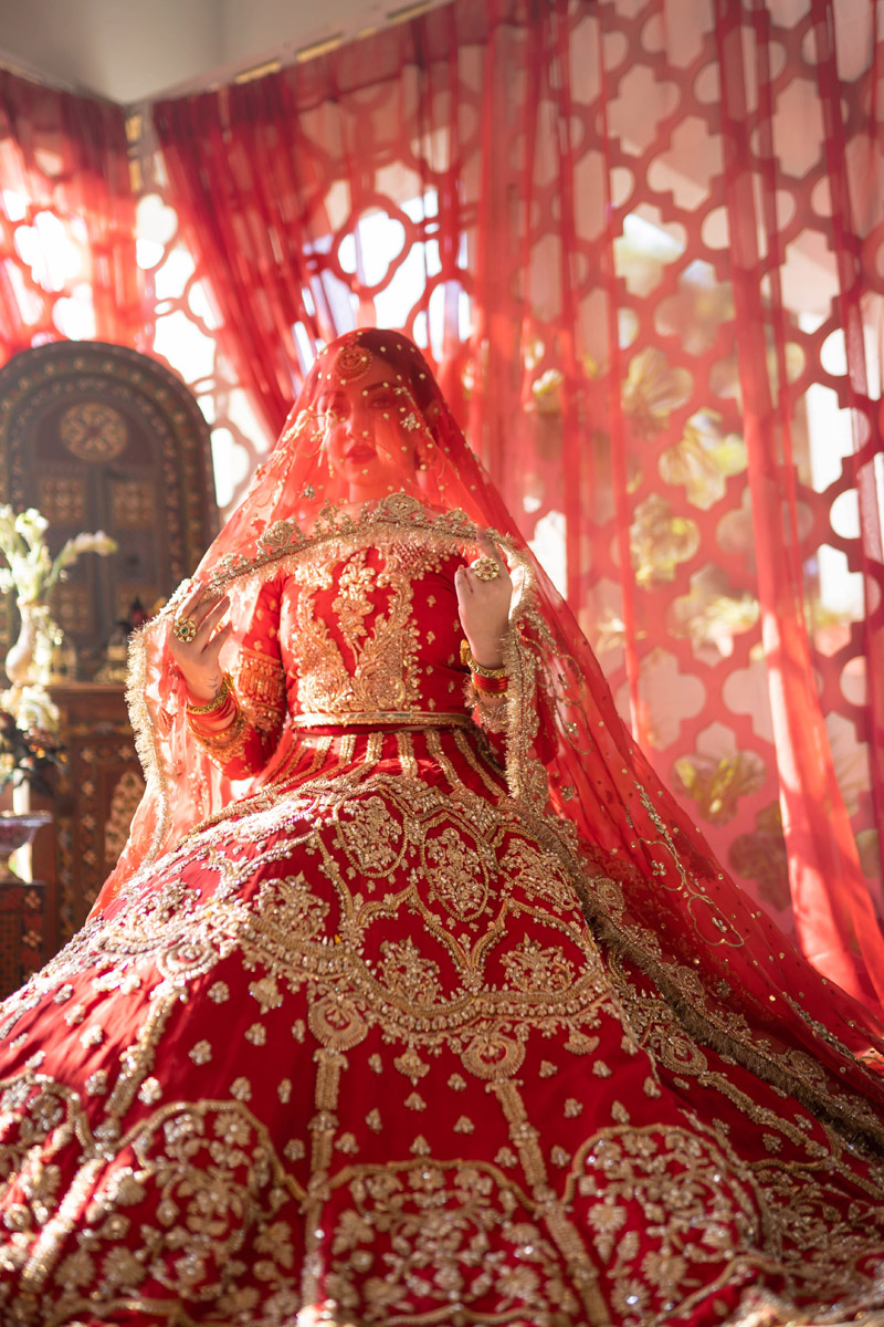 Pakistani Crimson Red Embroidered Raw Silk Bridal Lehenga (3-Piece) - Image 4