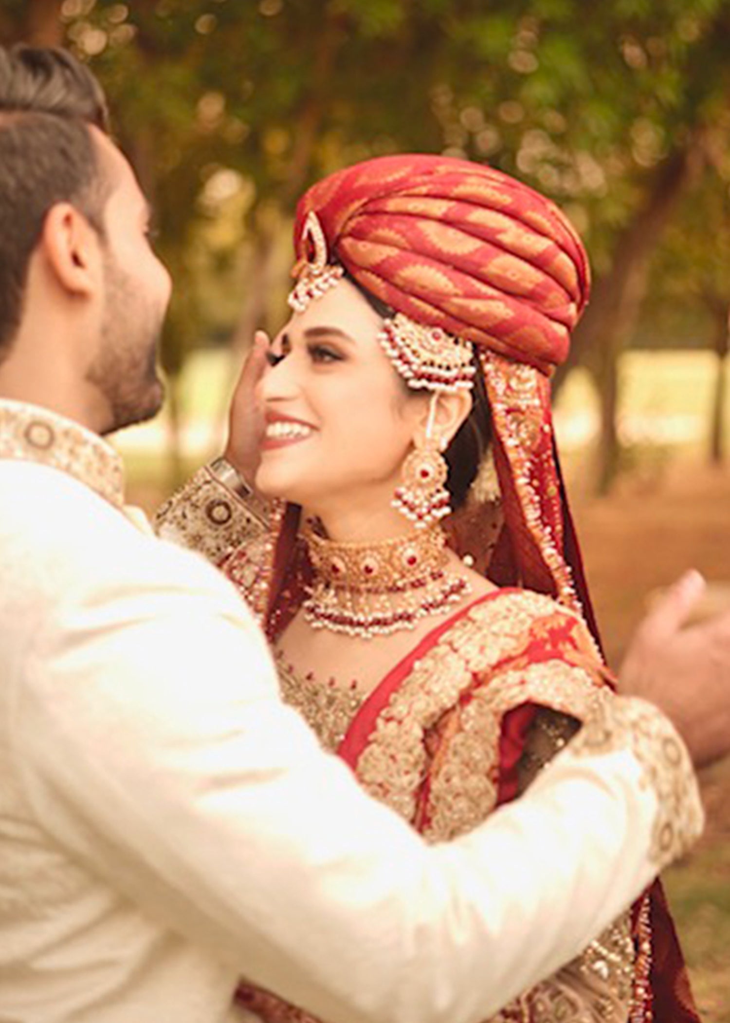 Pakistani Deep Red Gold Embellished Silk Blend Bridal Lehenga (3-Piece) - Image 9