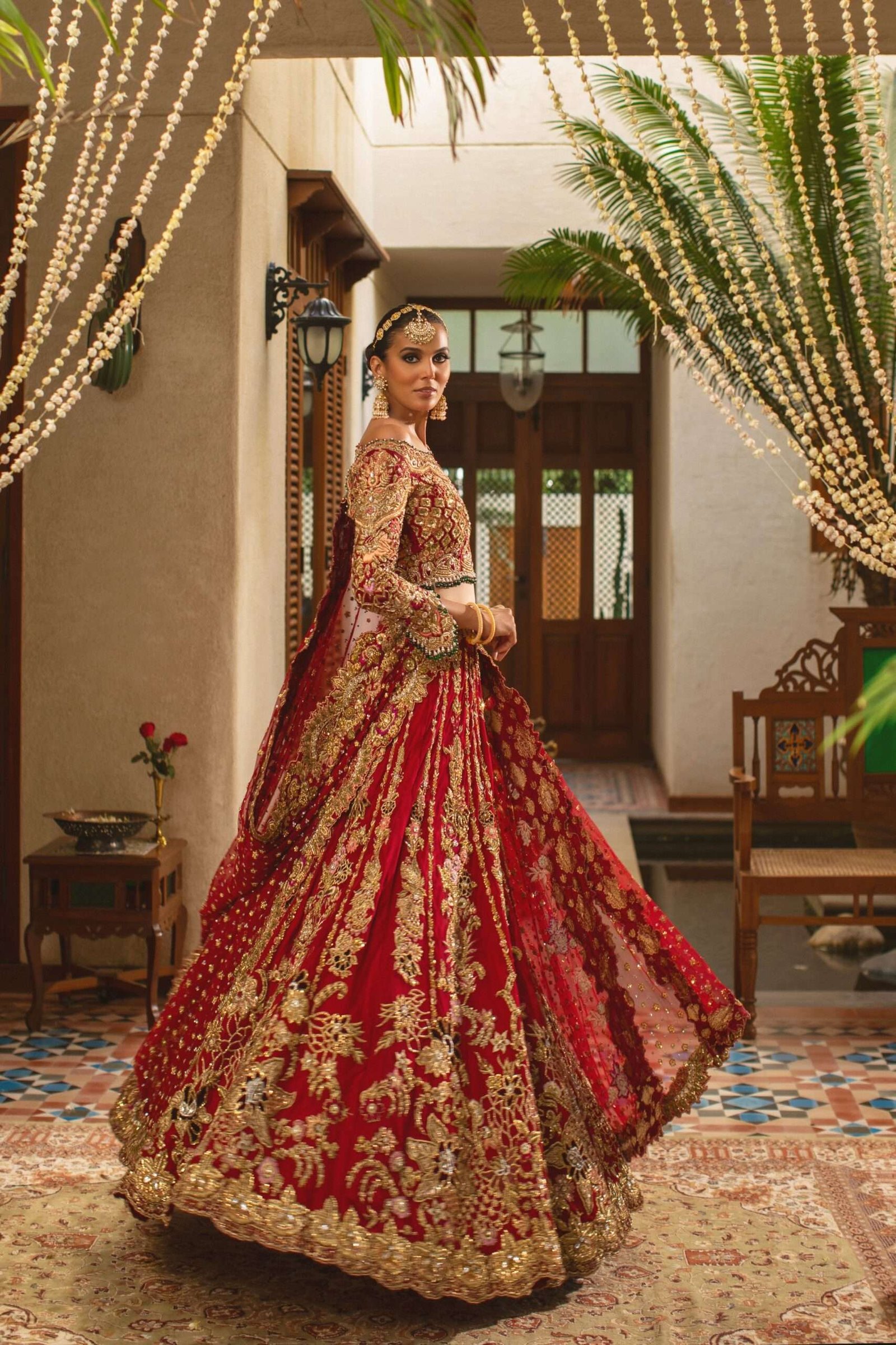 Pakistani Deep Red Zardozi Kamdani Silk Bridal Lehenga (3-Piece) - Image 3
