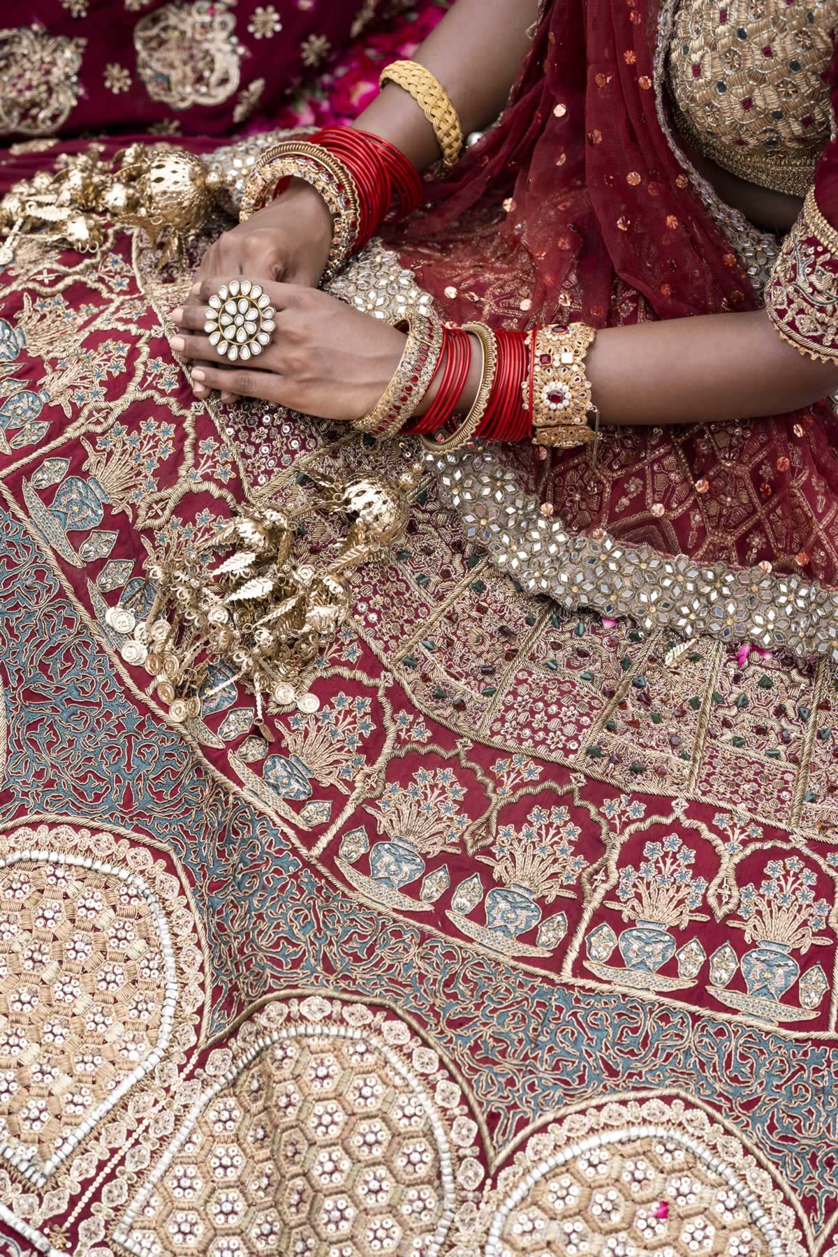 Pakistani Deep Red Embroidered Silk Bridal Lehenga Choli (3-Piece) - Image 6