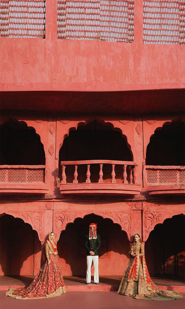 Carmine Naqshi Embroidered Silk & Net Bridal Lehenga (3-Piece) - Image 7