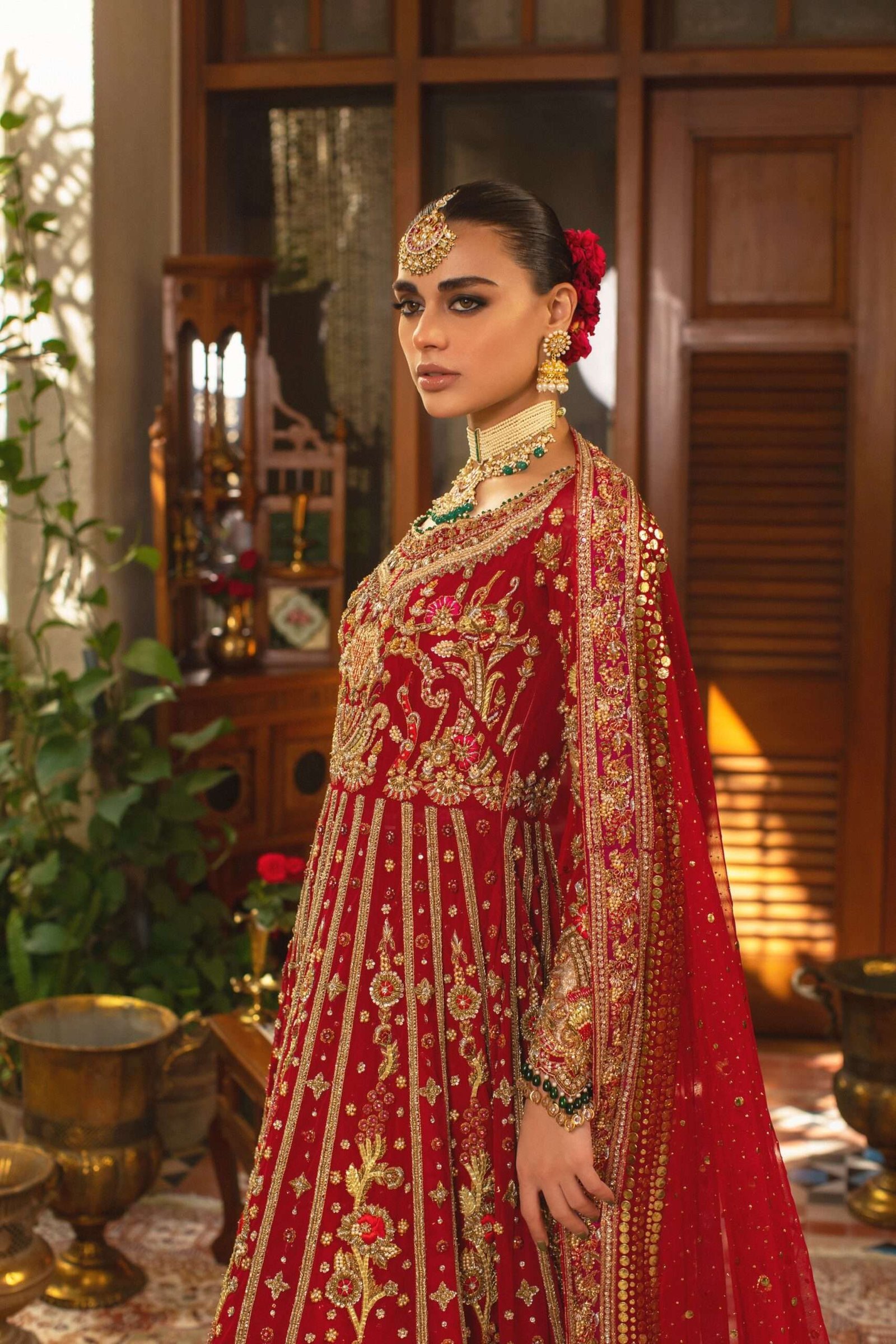 Pakistani Red Naqshi Embroidered Silk Bridal Lehenga (2-Piece) - Image 10