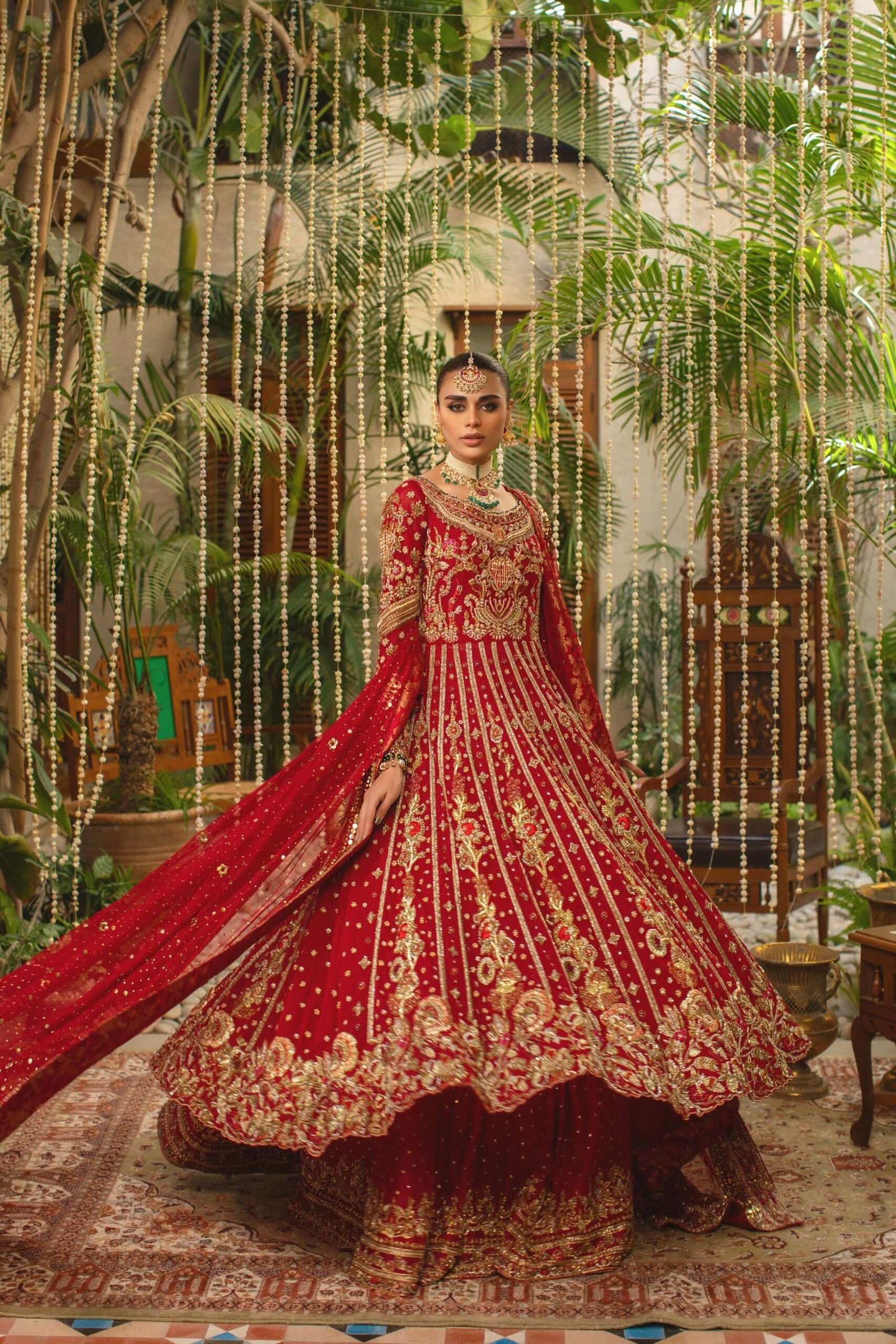 Pakistani Red Naqshi Embroidered Silk Bridal Lehenga (2-Piece) - Image 7