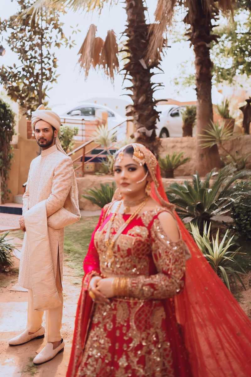 Pakistani Red Zardozi Embroidered Silk Bridal Lehenga (3-Piece) - Image 1