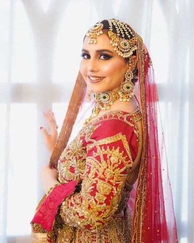 Pakistani Crimson Red Zardozi Silk Bridal Lehenga (3-Piece) - Image 5