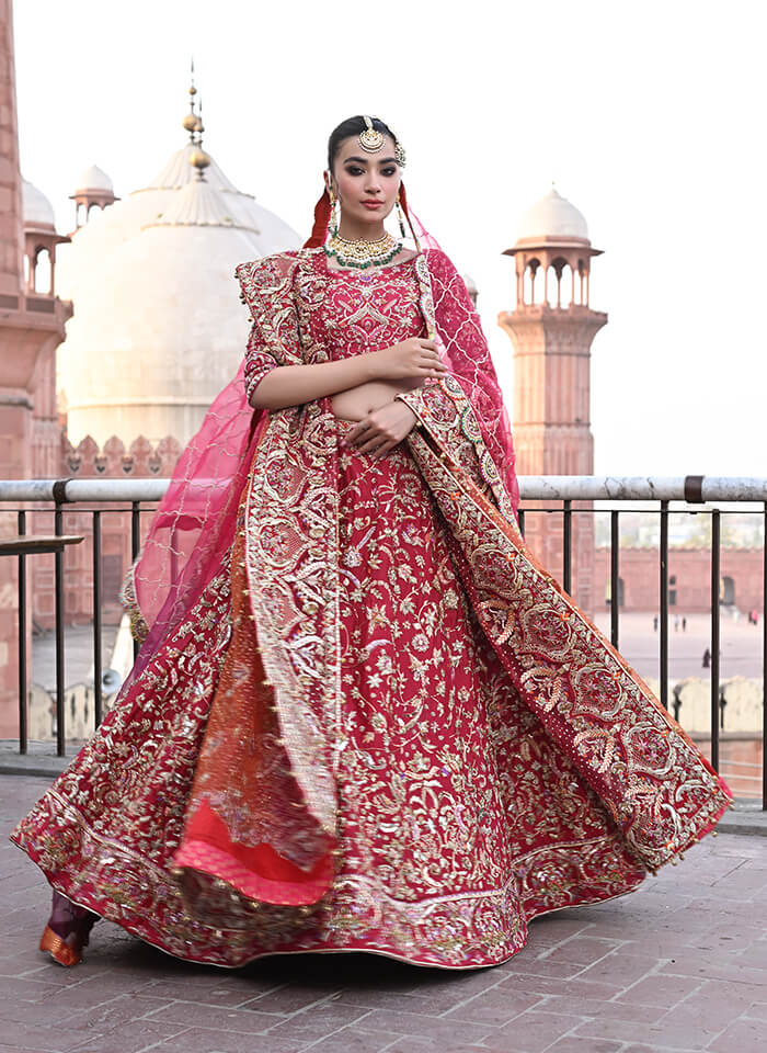 Pakistani Red Mukaish Zardozi Silk Bridal Lehenga (3-Piece) - Image 4