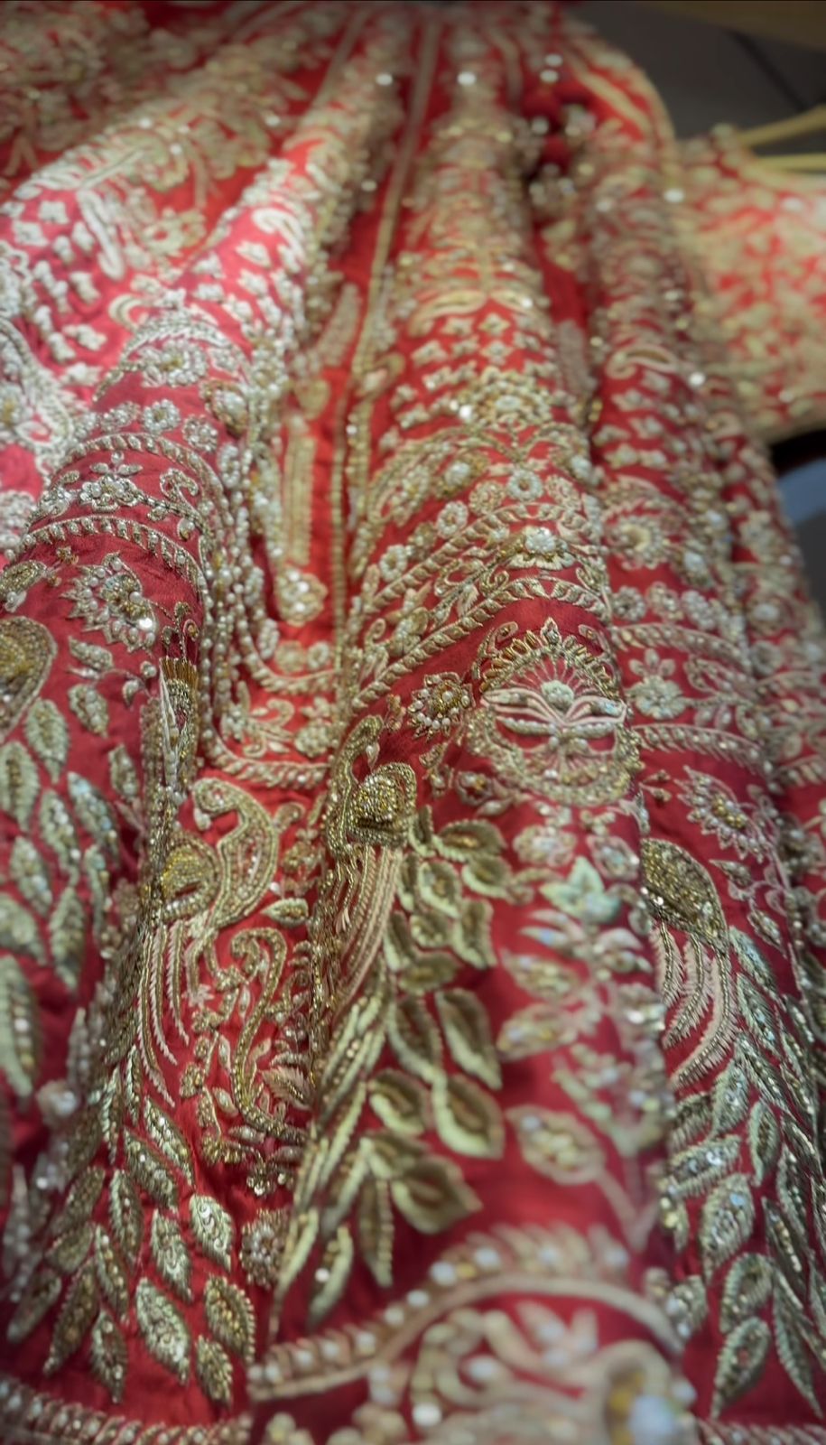 Pakistani Indian Red Embroidered Silk Lehenga Choli (3-Piece) - Image 6