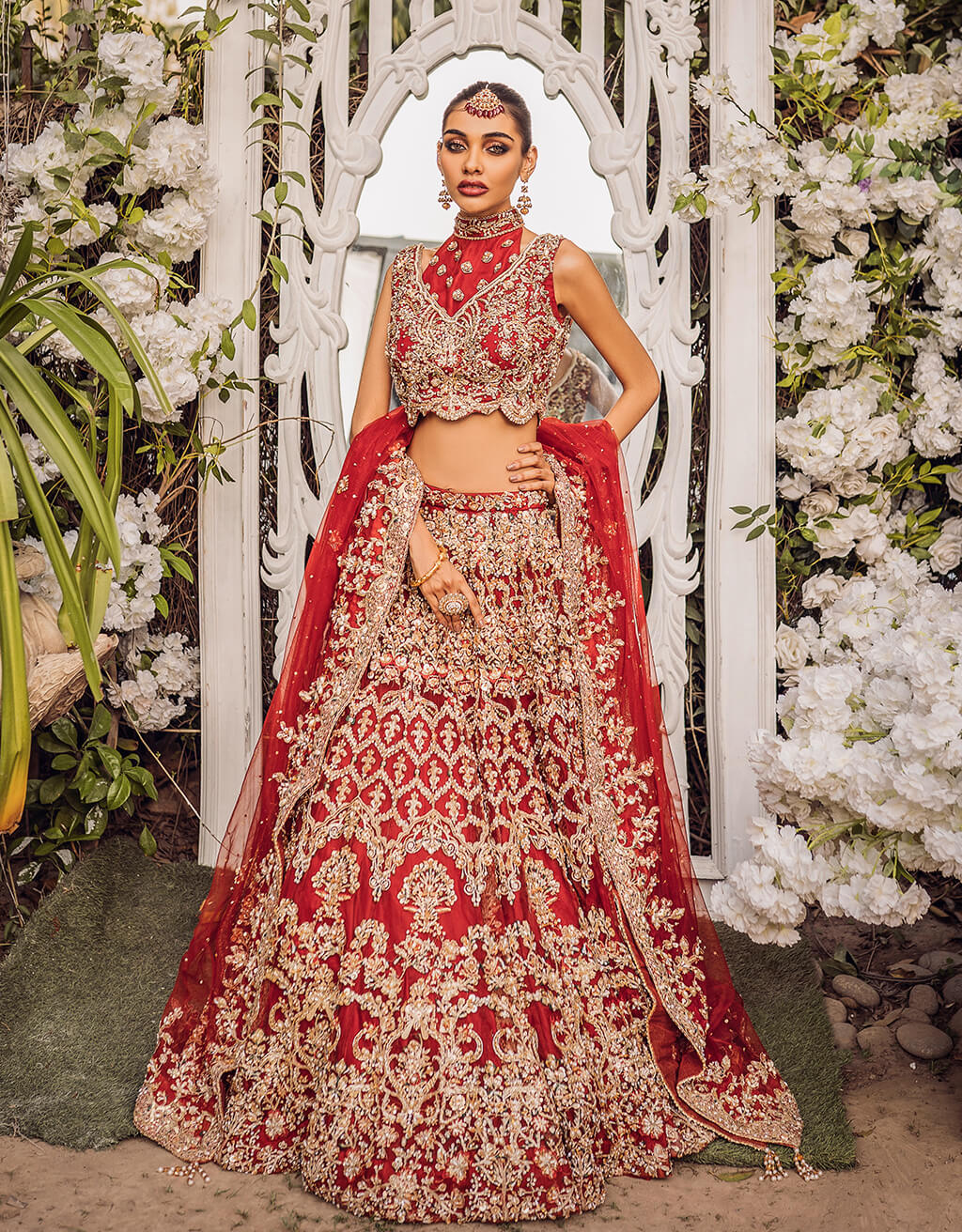 Pakistani Scarlet Red Embroidered Silk Lehenga Choli (3-Piece) - Image 1