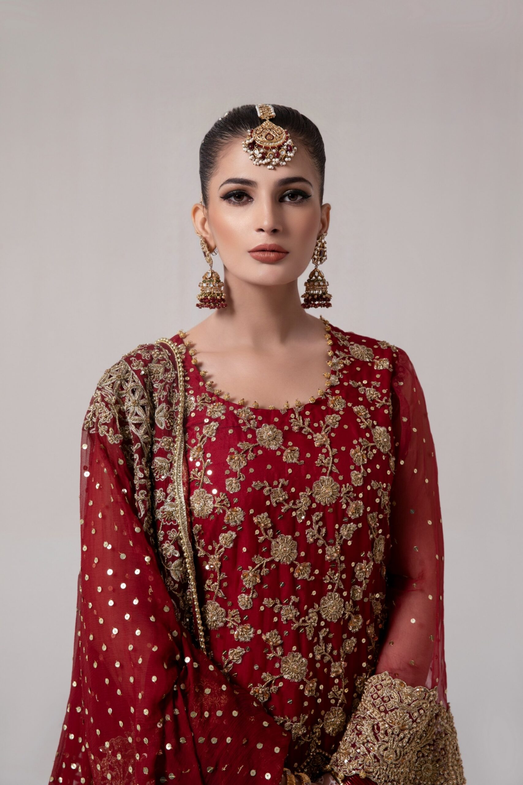 Pakistani Deep Red Embroidered Silk Bridal Lehenga Choli (3-Piece) - Image 2