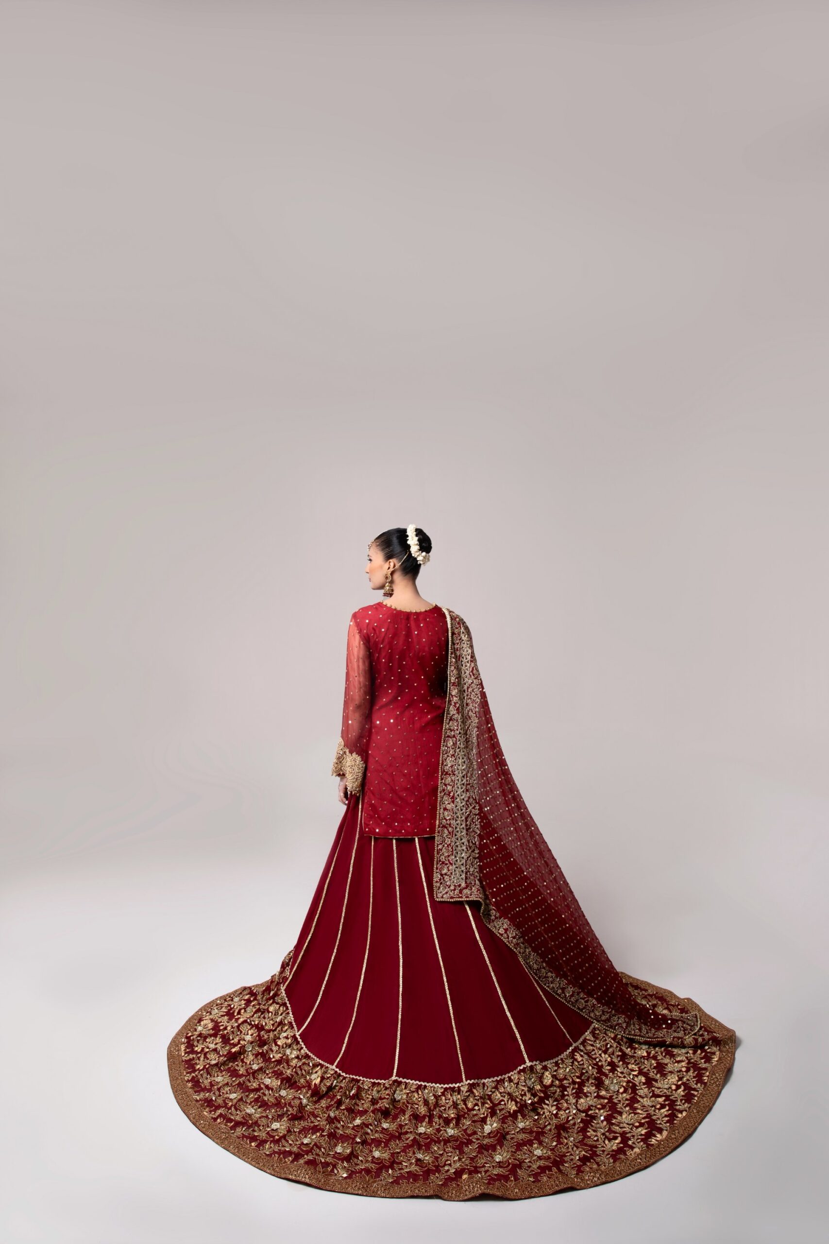 Pakistani Deep Red Embroidered Silk Bridal Lehenga Choli (3-Piece) - Image 3