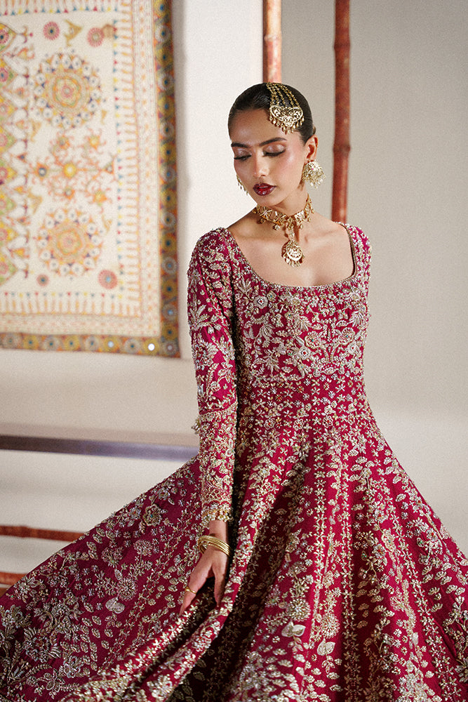 Red Tilla Embroidered Raw Silk Bridal Pishwas Set (3-Piece) - Image 5