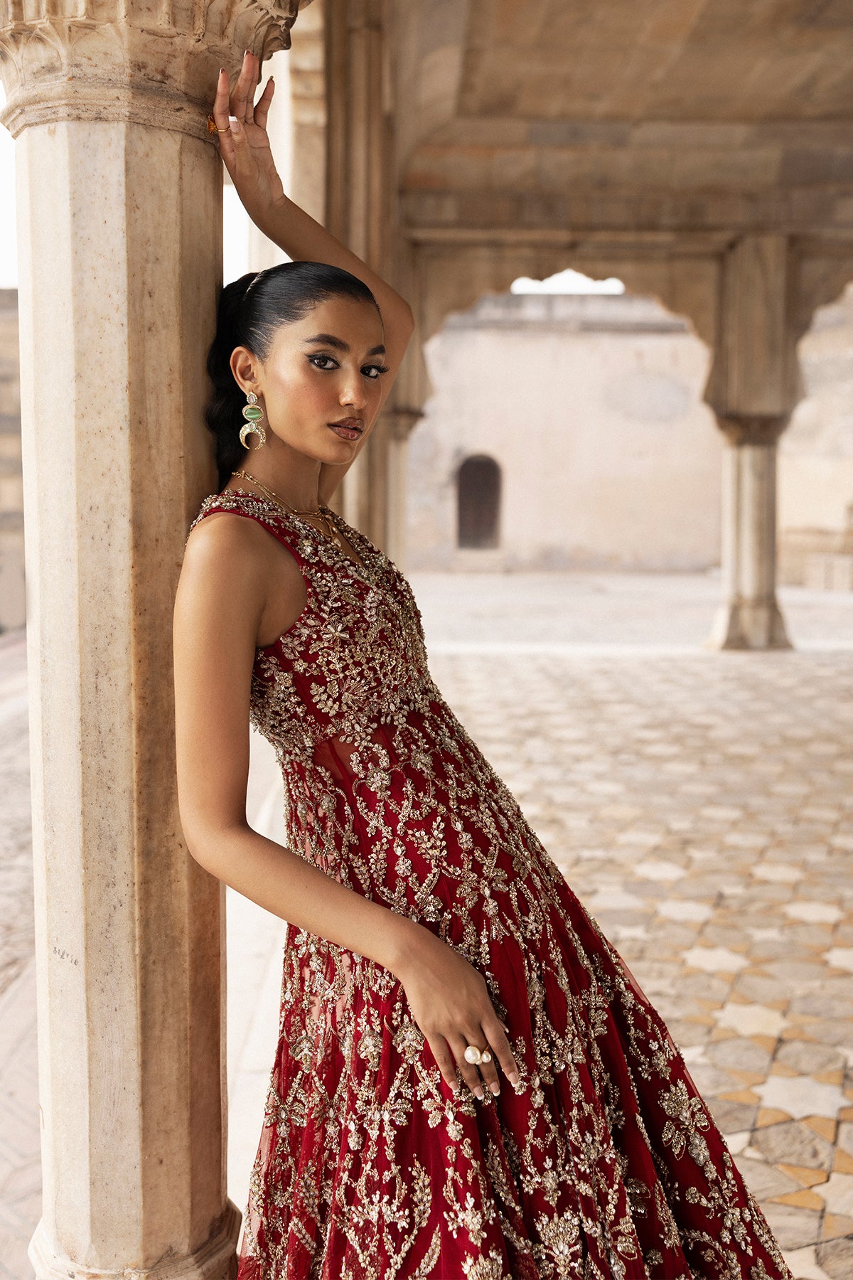 Deep Red Gold Embellished Net Pishwas (2-Piece) - Image 9