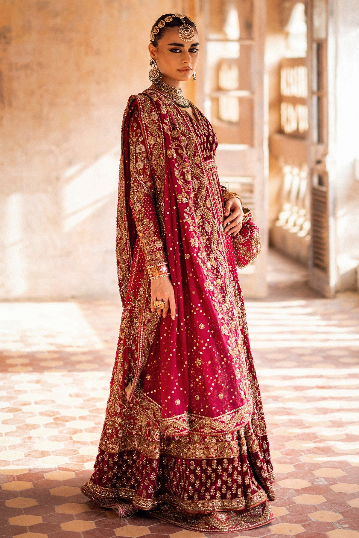 Pakistani Red Zardozi Silk & Jamawar Bridal Pishwas (3-Piece) - Image 1