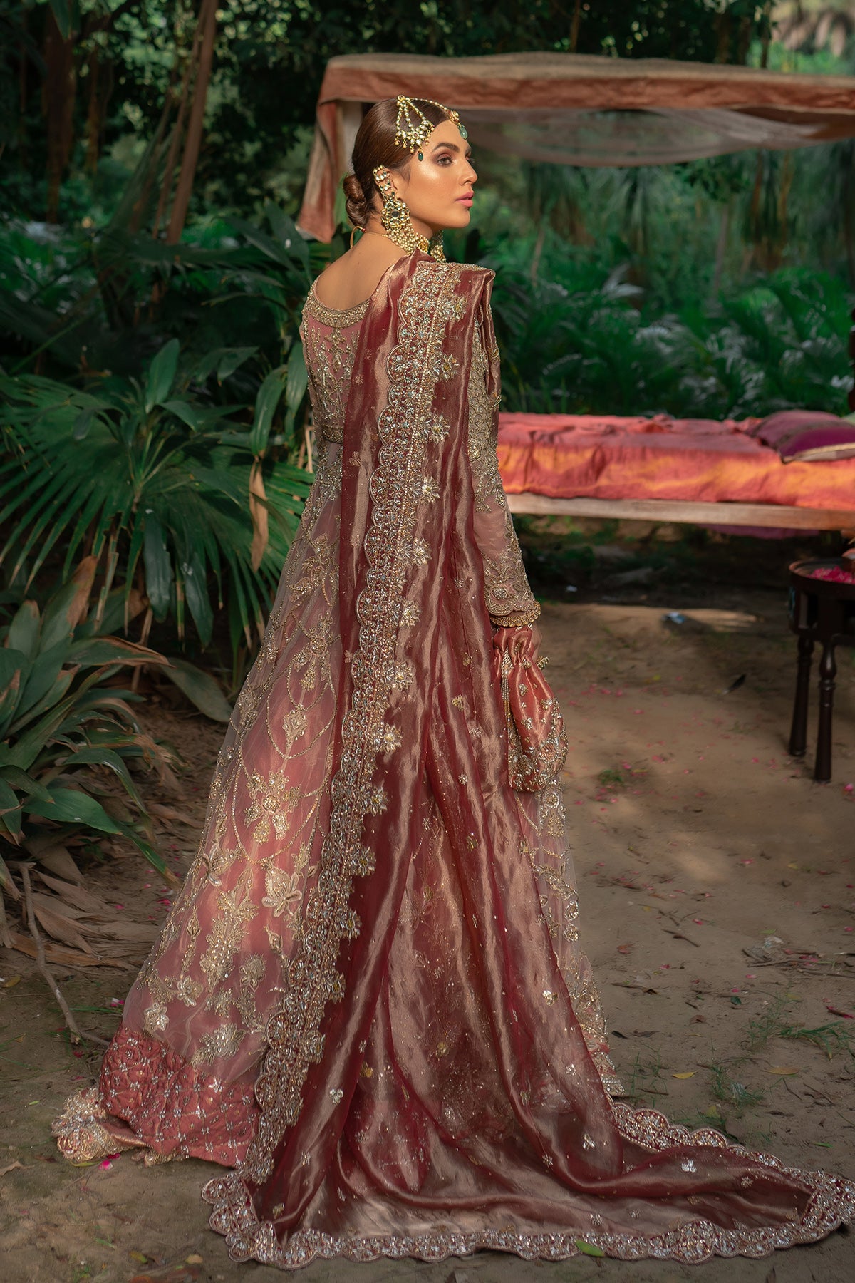 Vermilion Embroidered Soft Net Pishwas (3-Piece) - Image 2