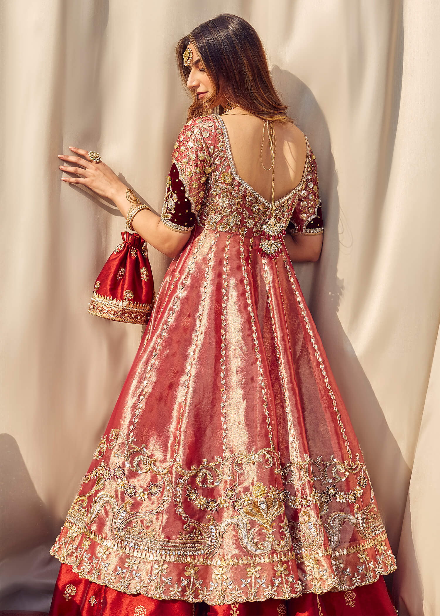 Indian Red Gota Embellished Tissue Silk Pishwas Lehnga (3-Piece) - Image 4