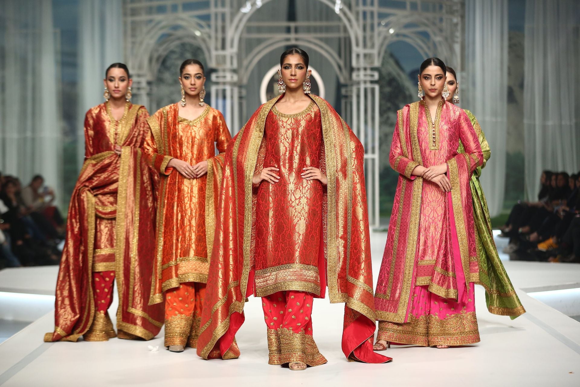 Pakistani Red Dori Embroidered Jamawar Kurta Set (3-Piece) - Image 1