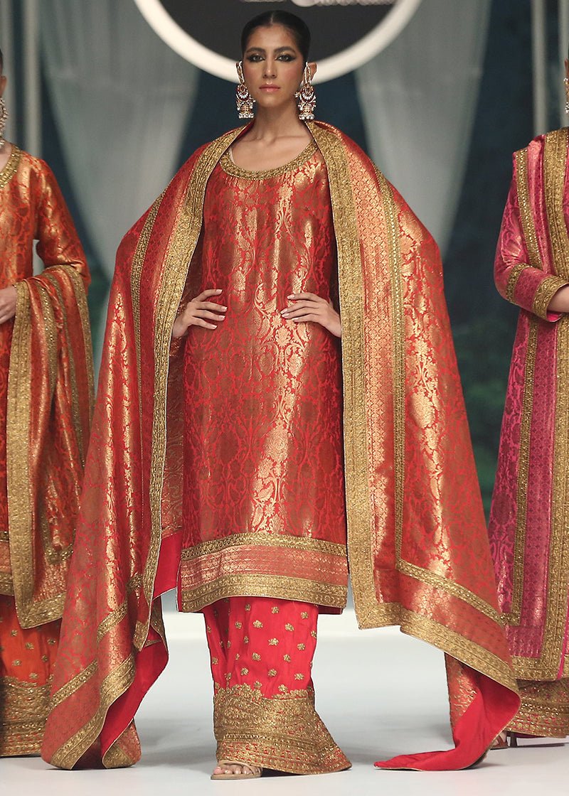 Fuchsia Dori & Lace Jamawar Kurta Set (3-Piece) - Image 1