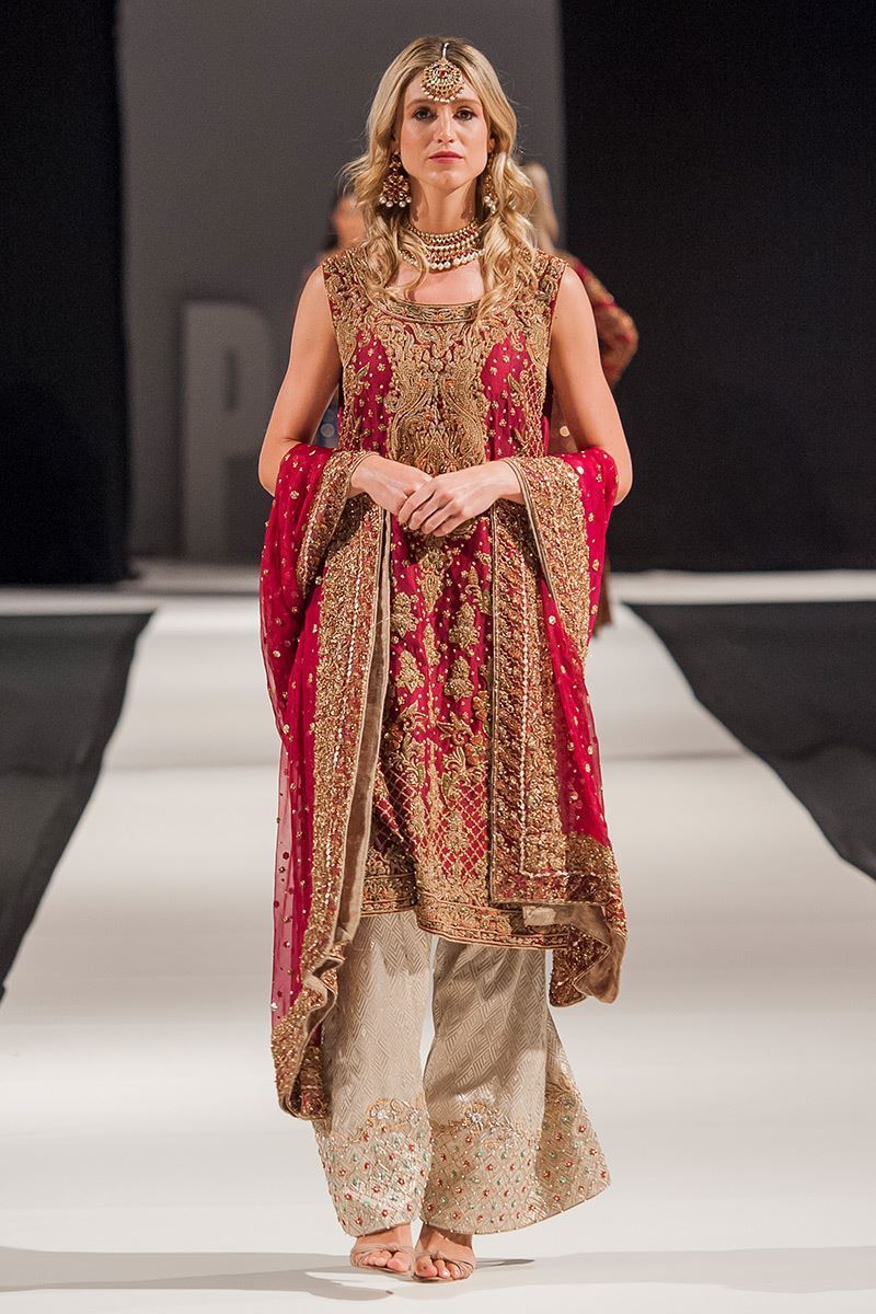 Red Embroidered Net Salwar Kameez (3-Piece) - Image 1